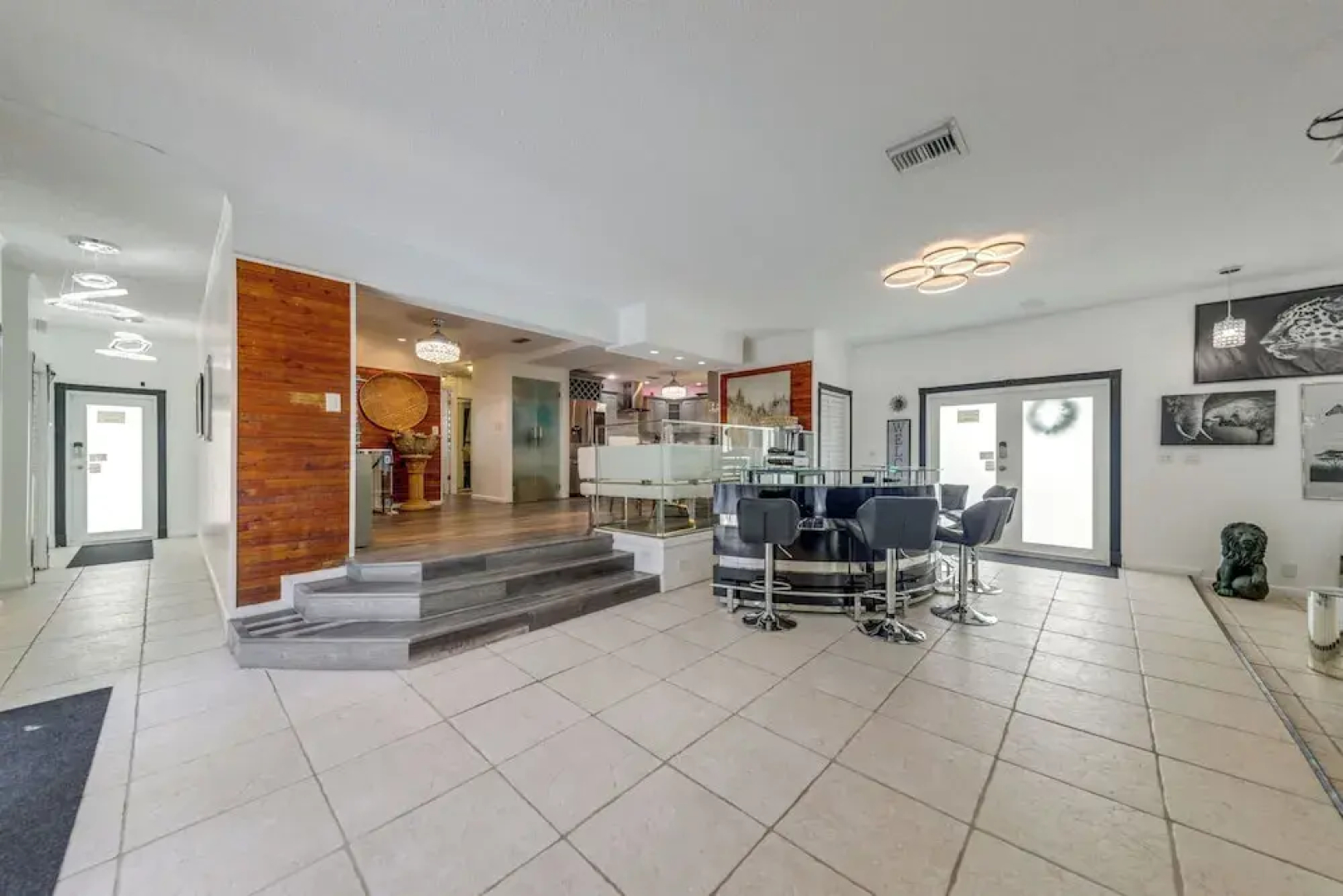 Private Oasis in West Park Near the Beach!