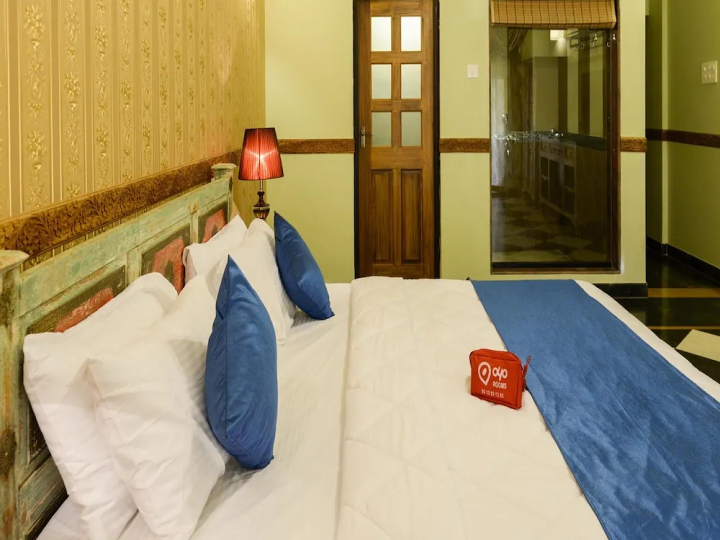 OYO 850 Hotel River Palace