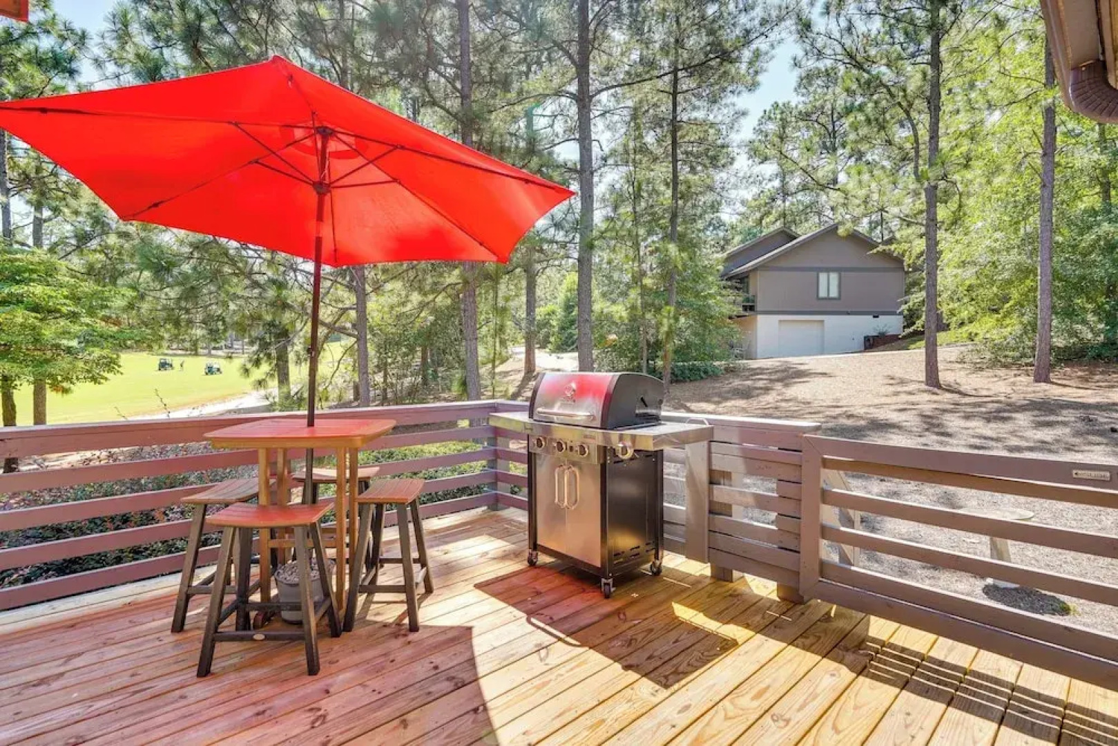 Pinehurst Home: Fire Pit, BBQ + Golf Course View!