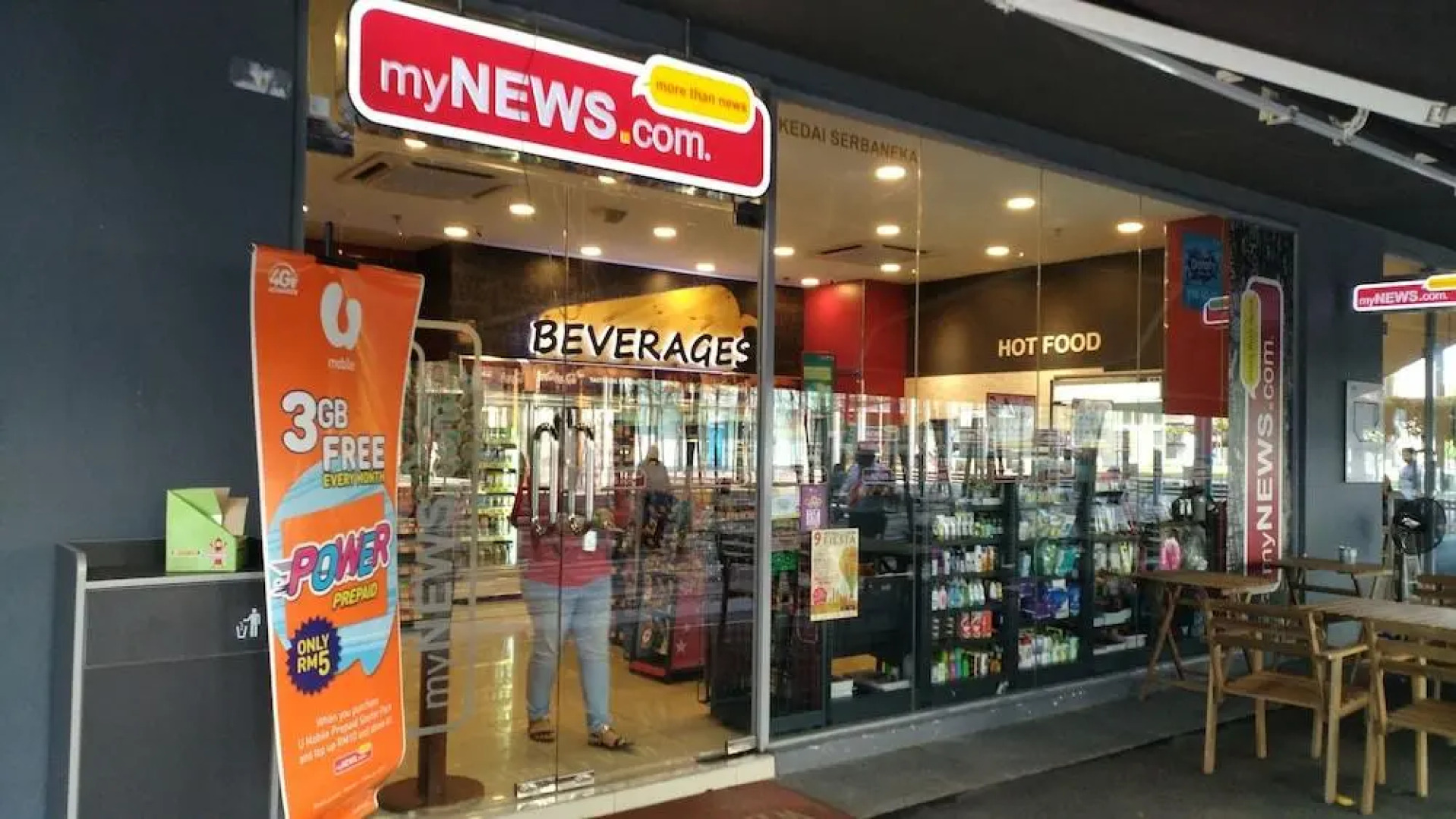 PJ8 Service Suite 2 Bedrooms Near Train Station