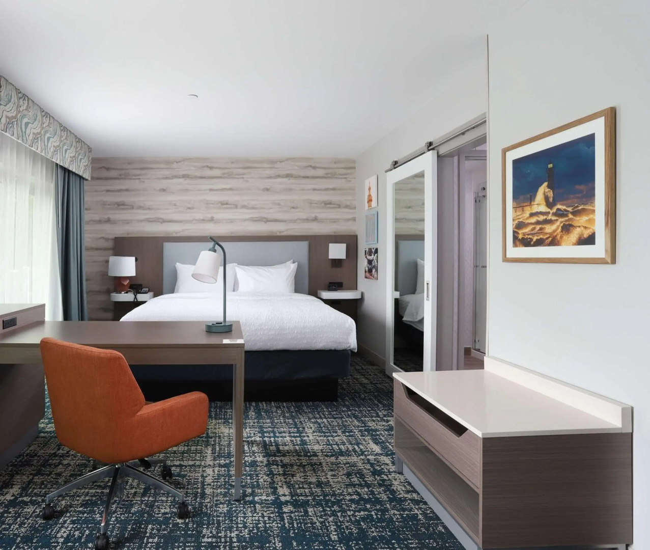 Hampton Inn & Suites Manistee Waterfront