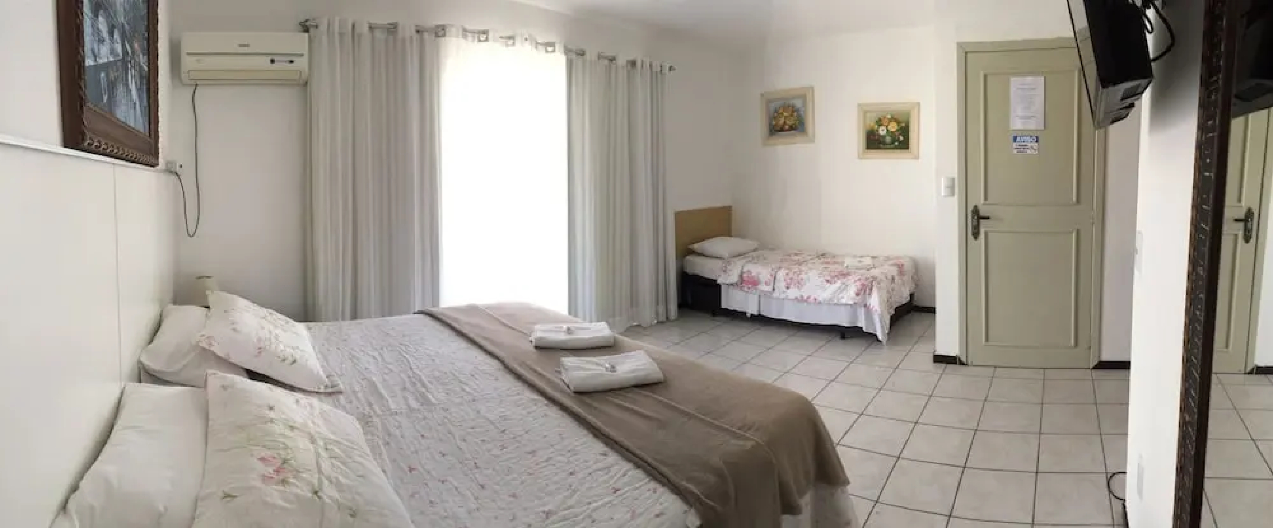 Vila Alaide Praia Hotel