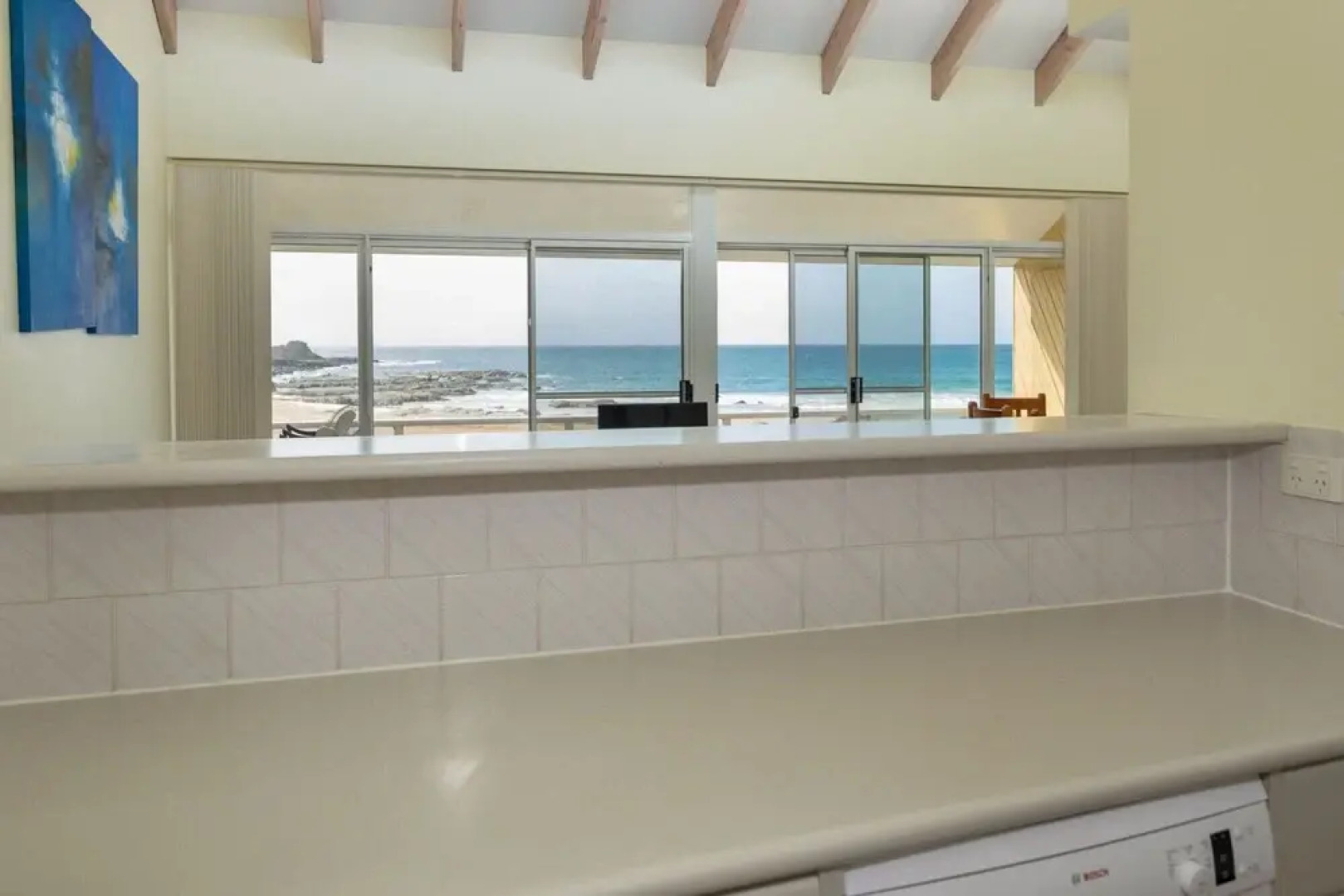 Retreat Beside The Beach - Unit Five