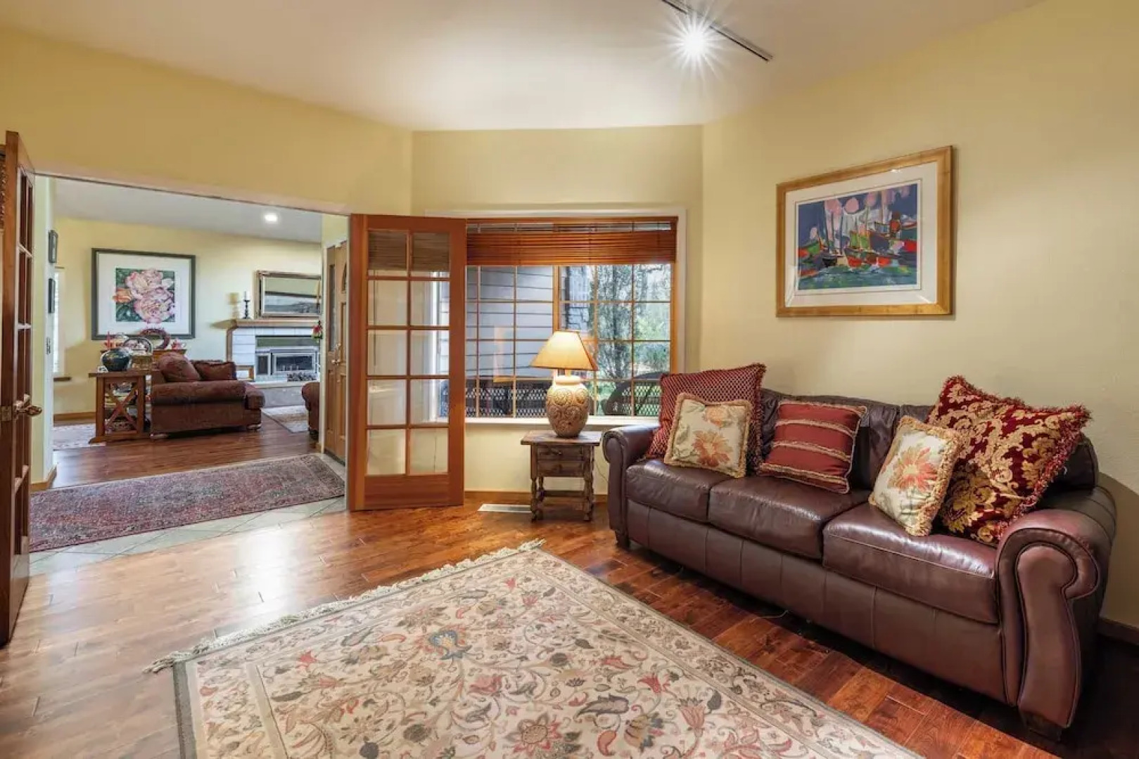 Valley of the Moon by Avantstay Tranquil Escape, Large Yard w/ Hot Tub & Fire Pit