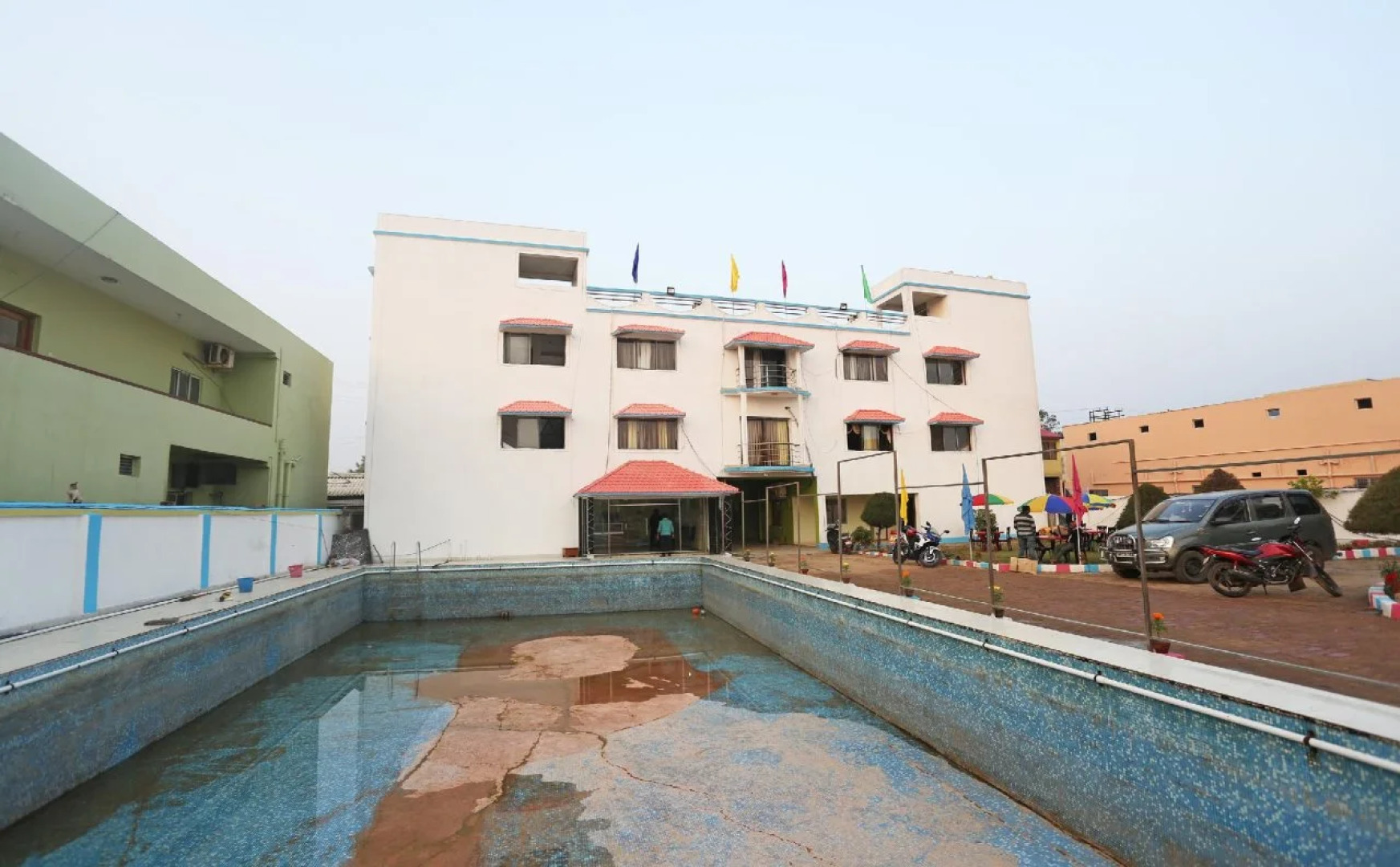 Golden Sea Queen Beach Resort By OYO Rooms