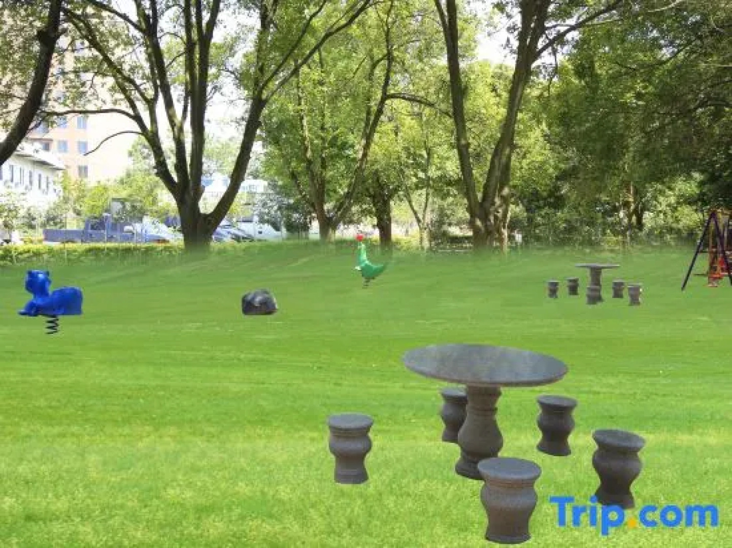 Nanling Hotel. Nanxiong