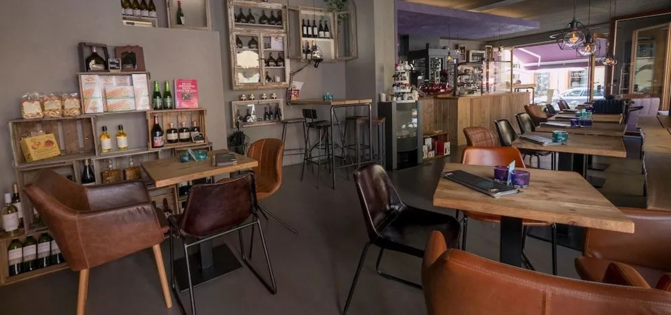 Weinbar Und Hotel Fahraway