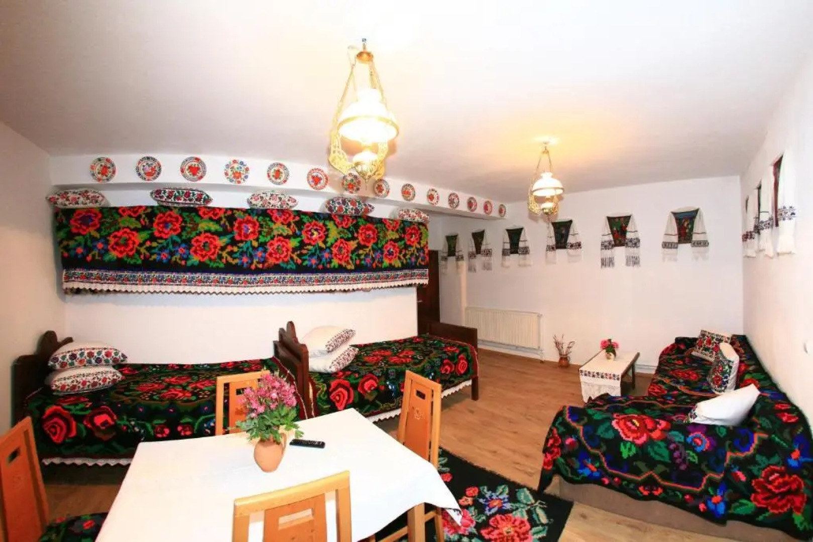 Pensiunea Casa Traditiilor