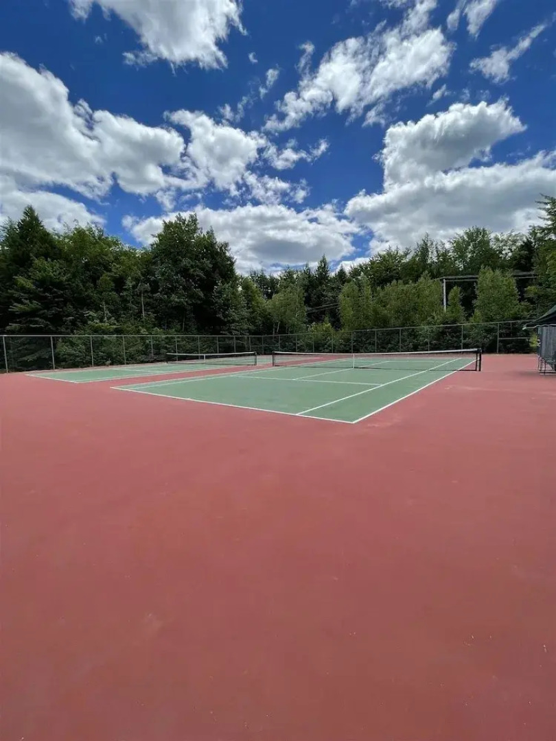 Any Season Escape Limit 10 4 Bedroom Villa by RedAwning