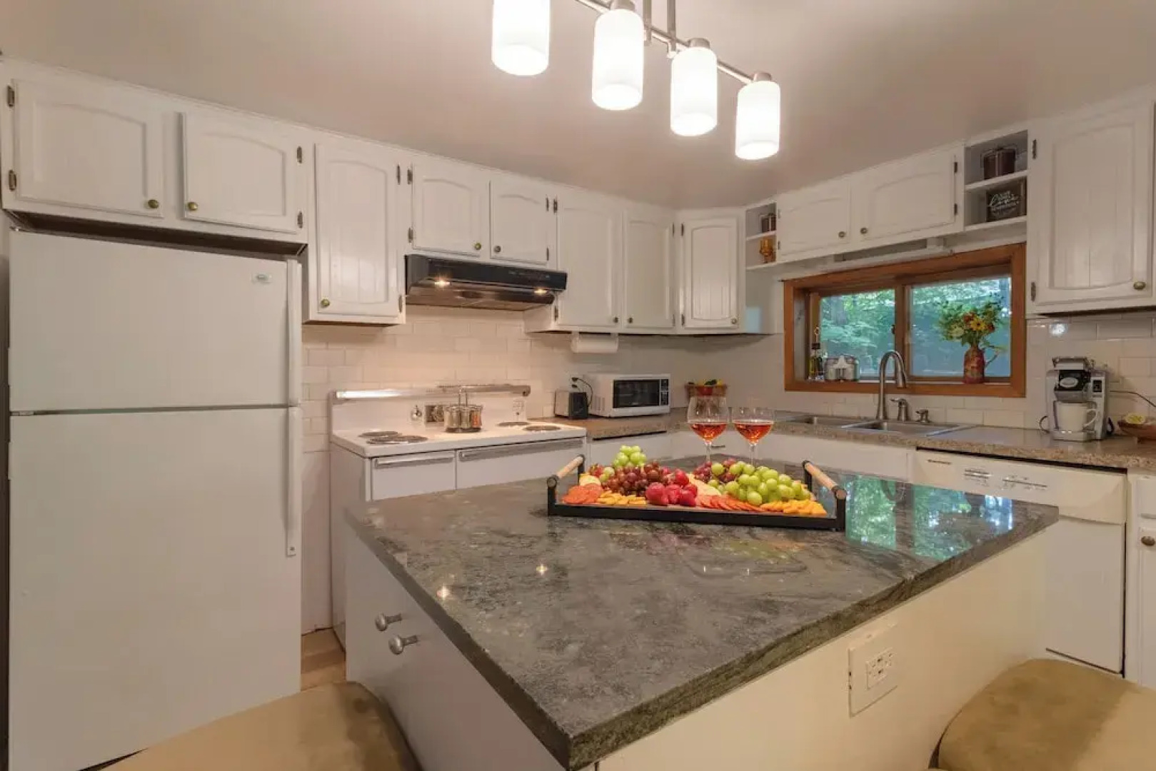 Secluded Wisconsin Cottage w/ Nearby Lake Access