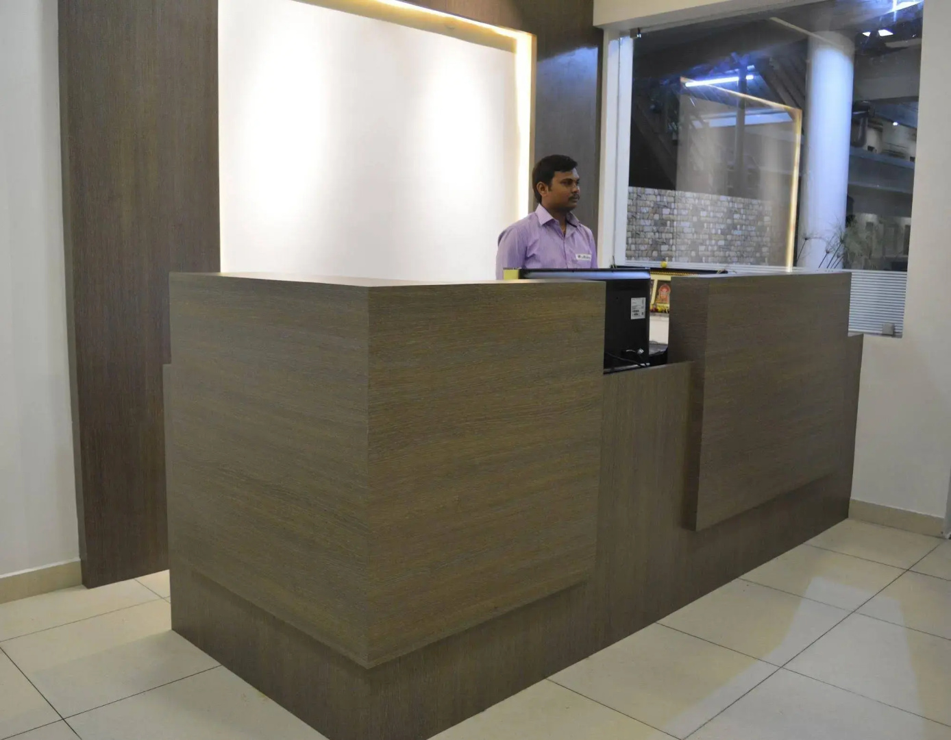 Hotel Sownthariyam