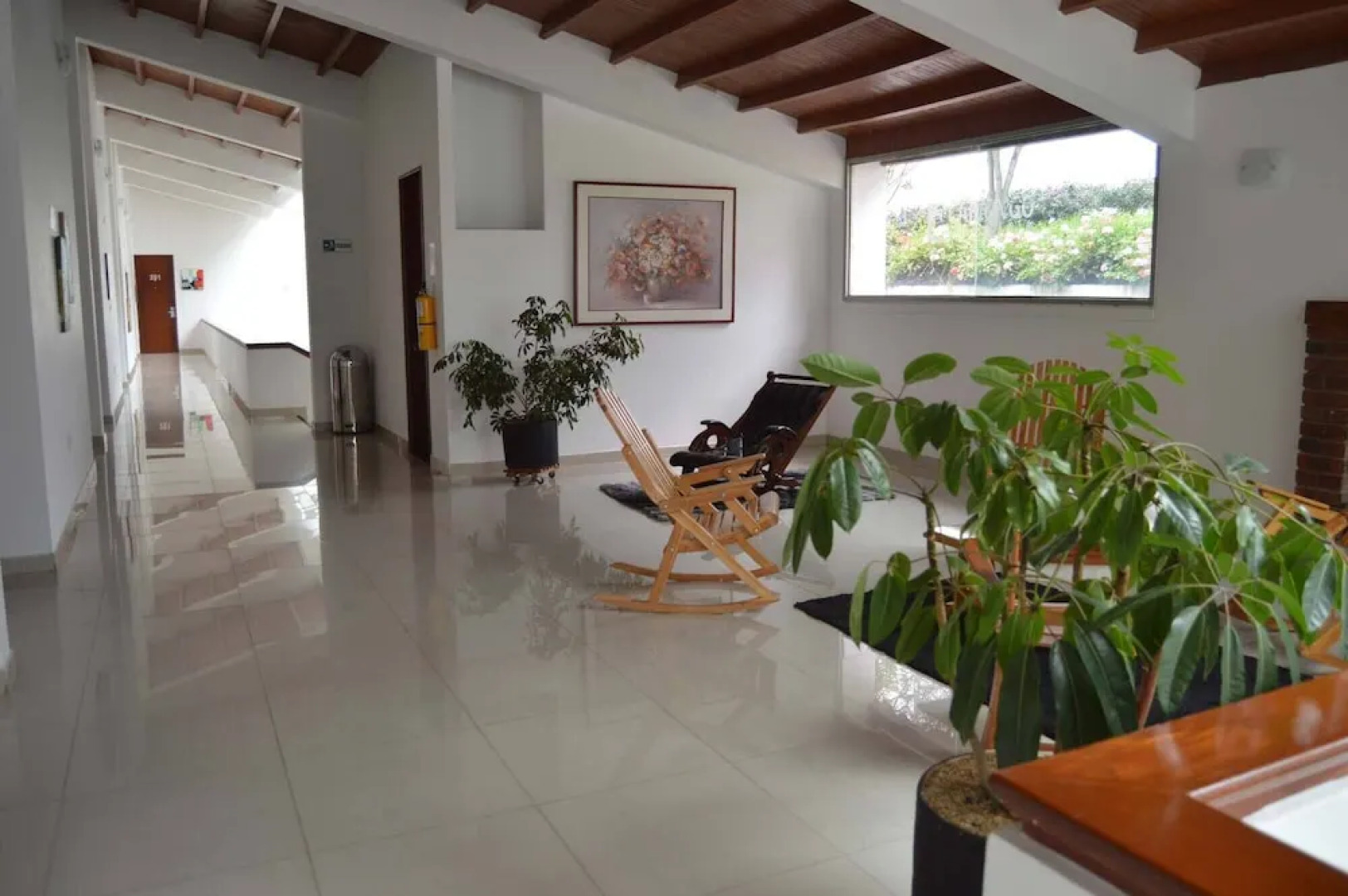 Cariongo Plaza Hotel