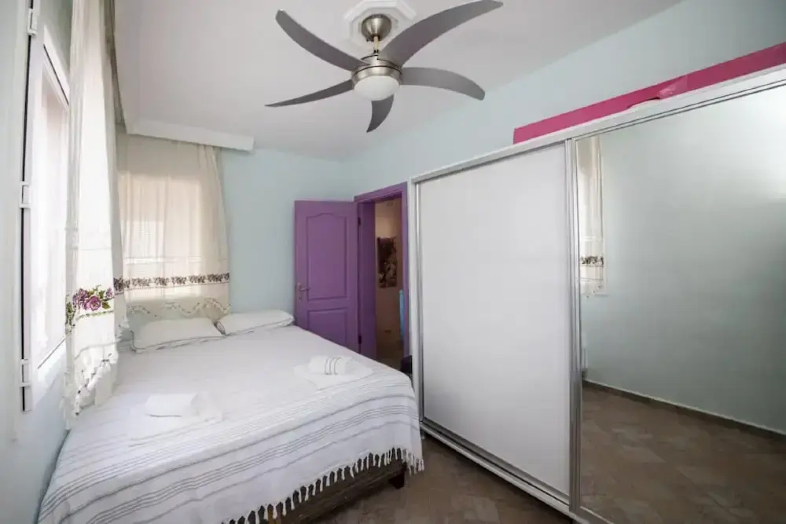 House With Amazing Sea View and Pool in Gumusluk