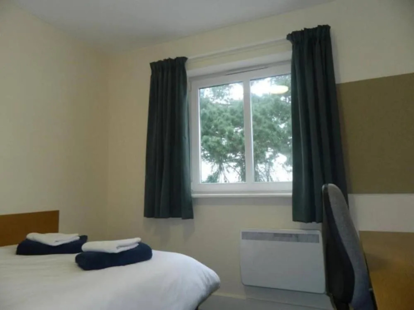 Stylish Rooms PENRYN