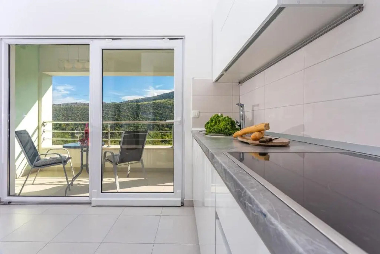 VILLA SKURA private heated pool 32m2, summer kitchen, 4 bedrooms, garden