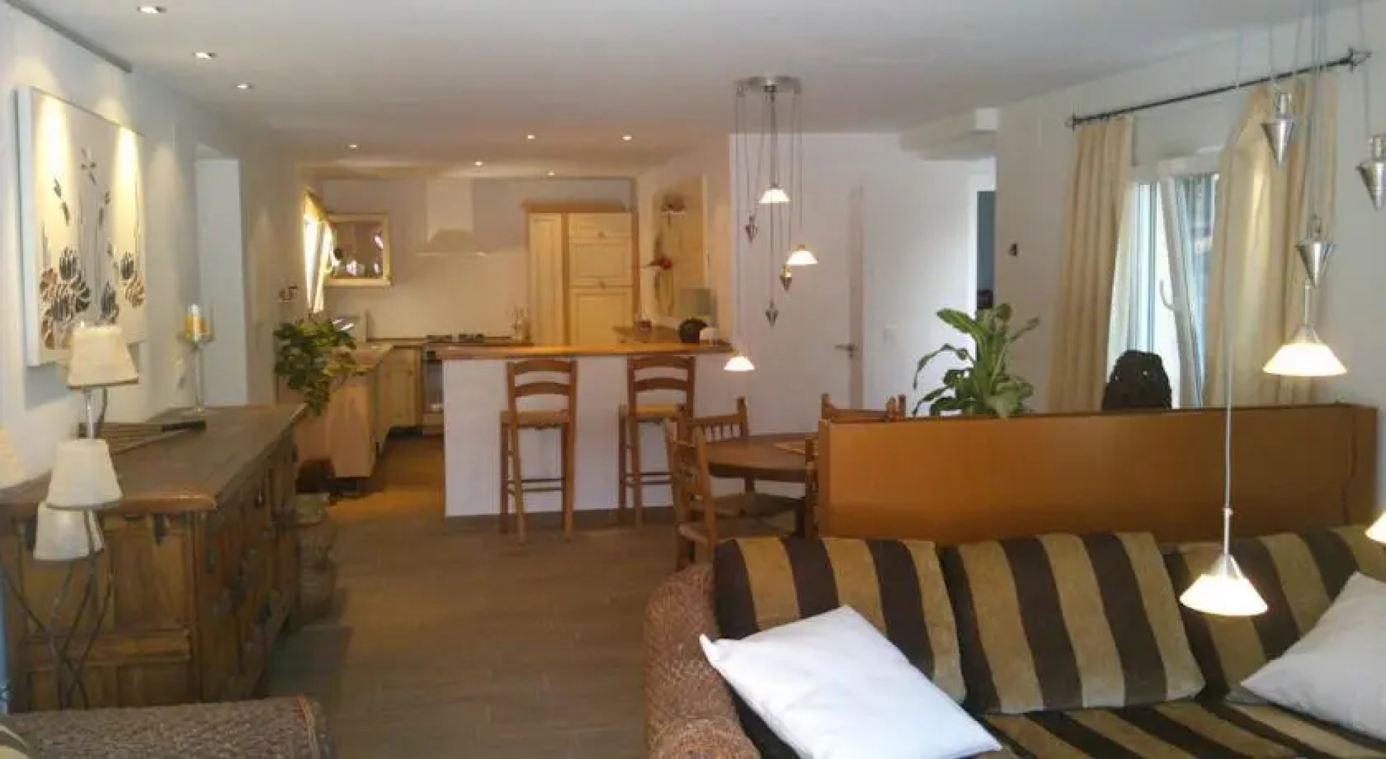 La Perla las Marinas