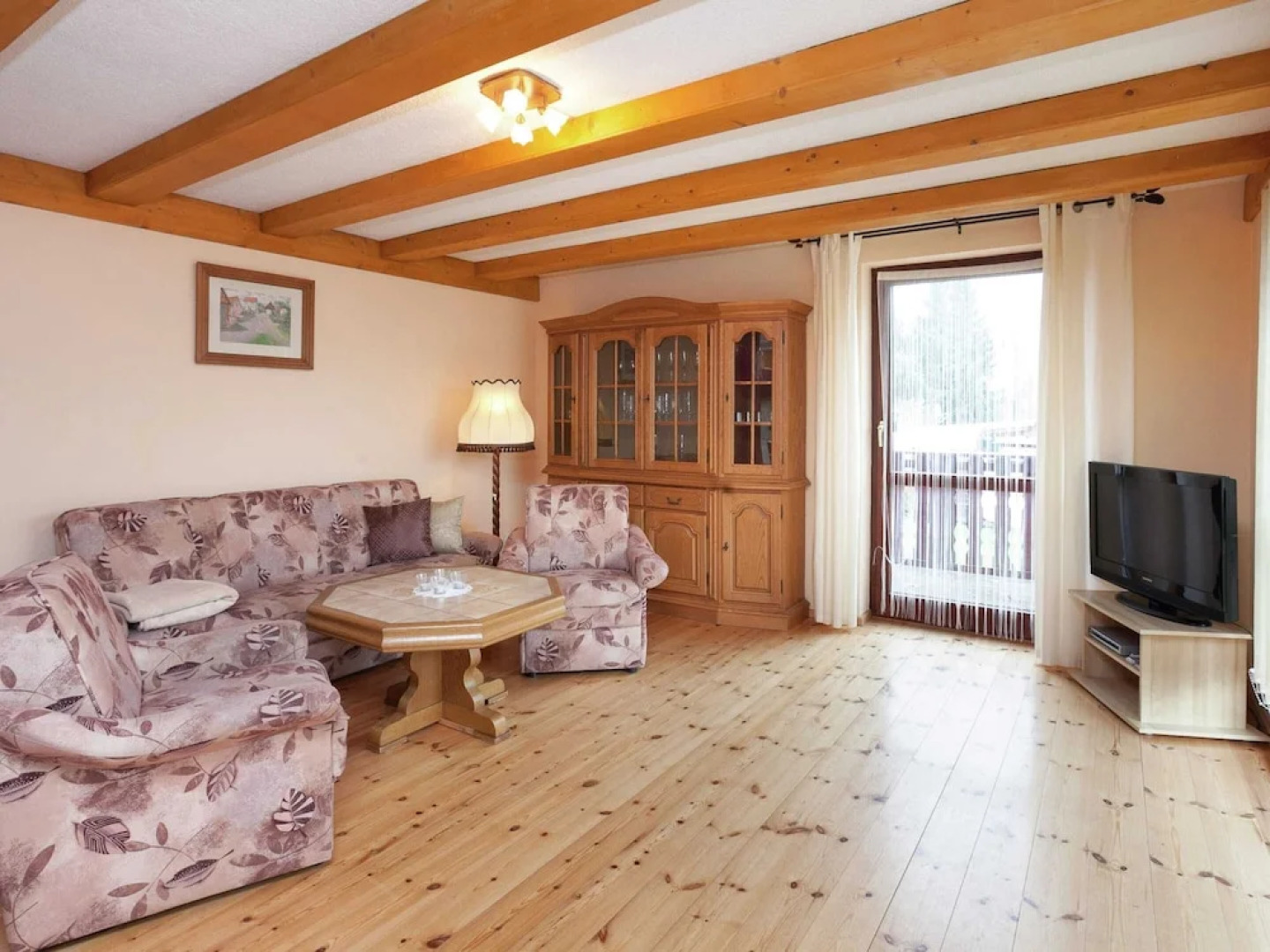 Quaint Holiday Home in Güntersberge near Lake