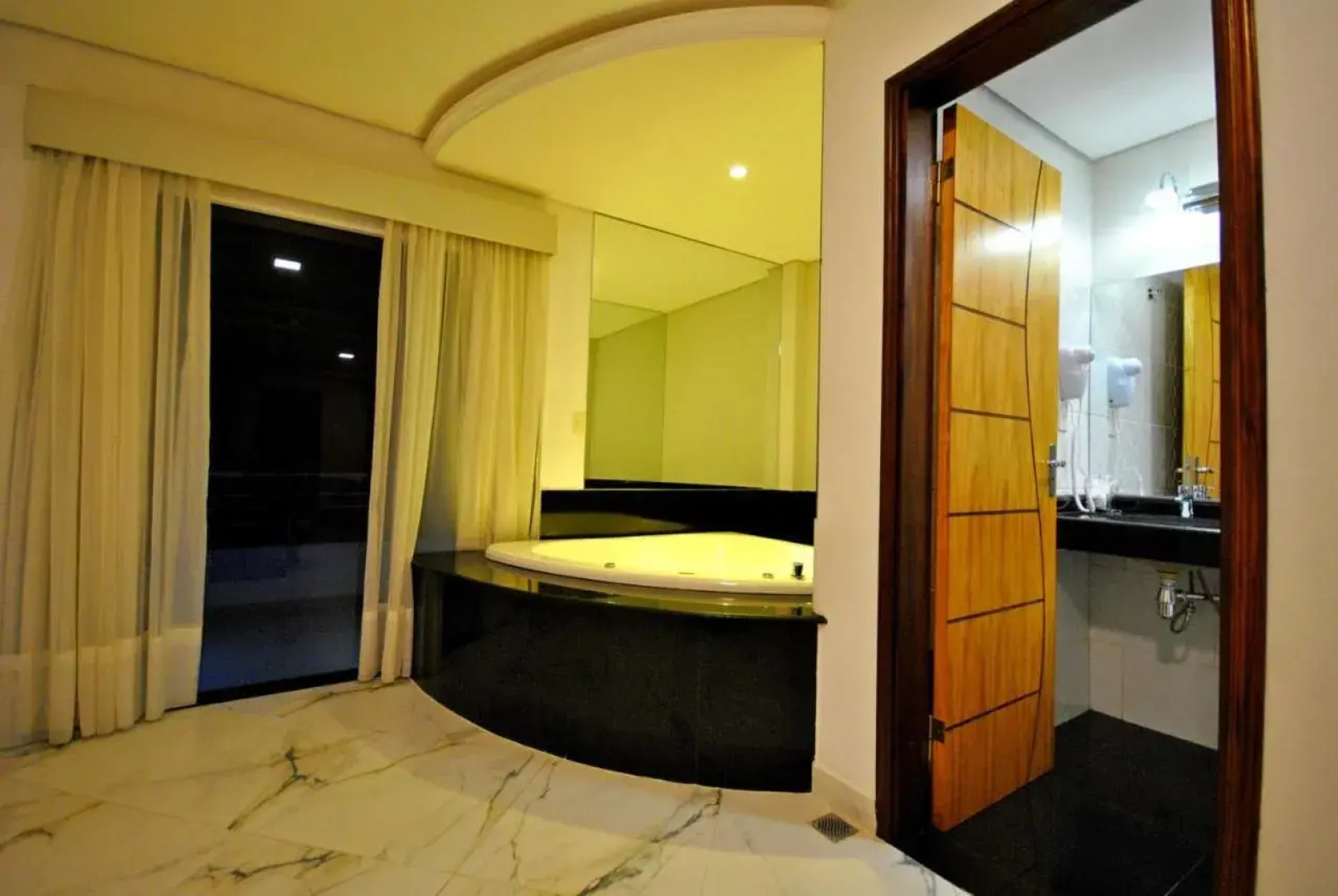 Los Lagos Resort Hotel