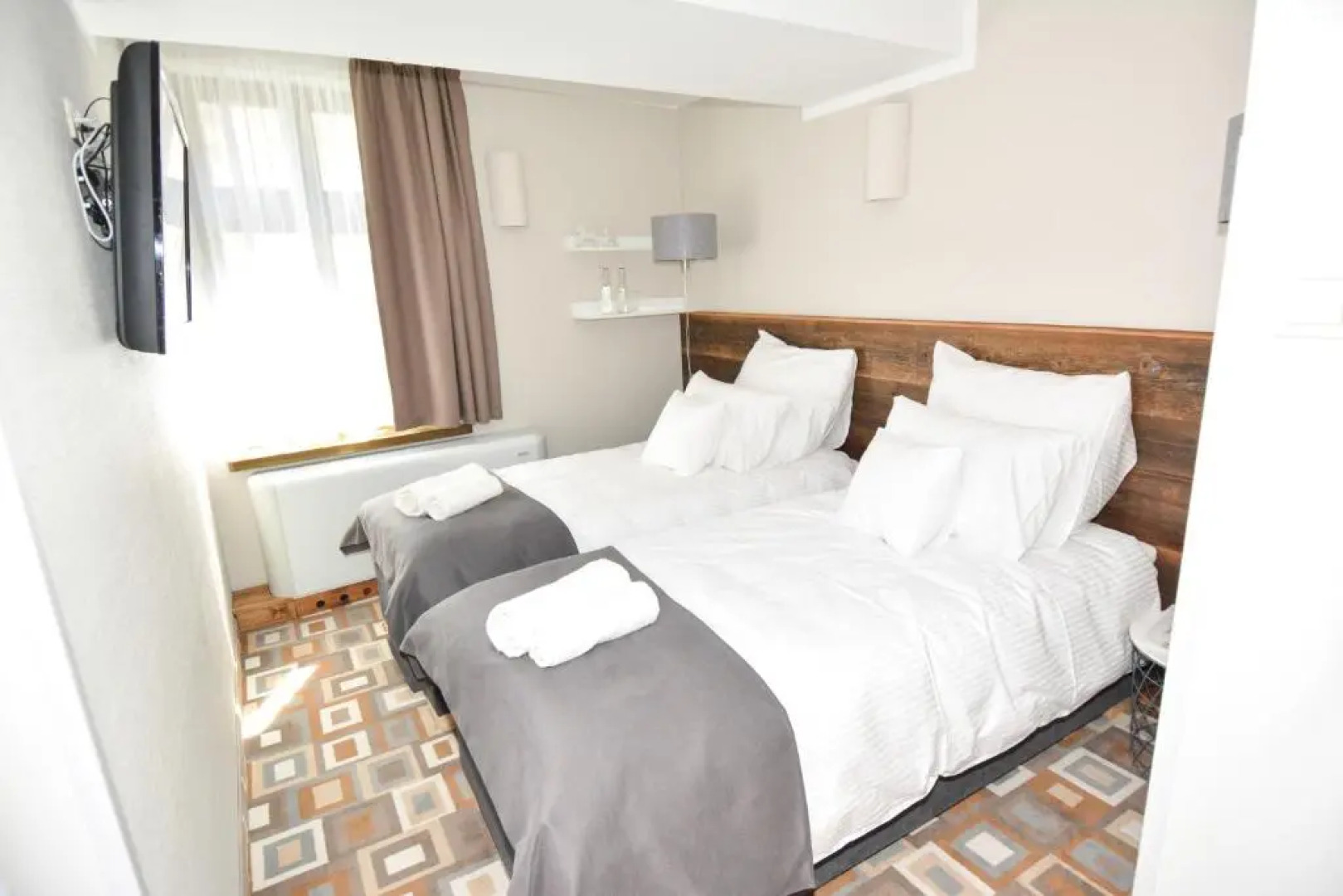 Provincja Wine Bar & Rooms