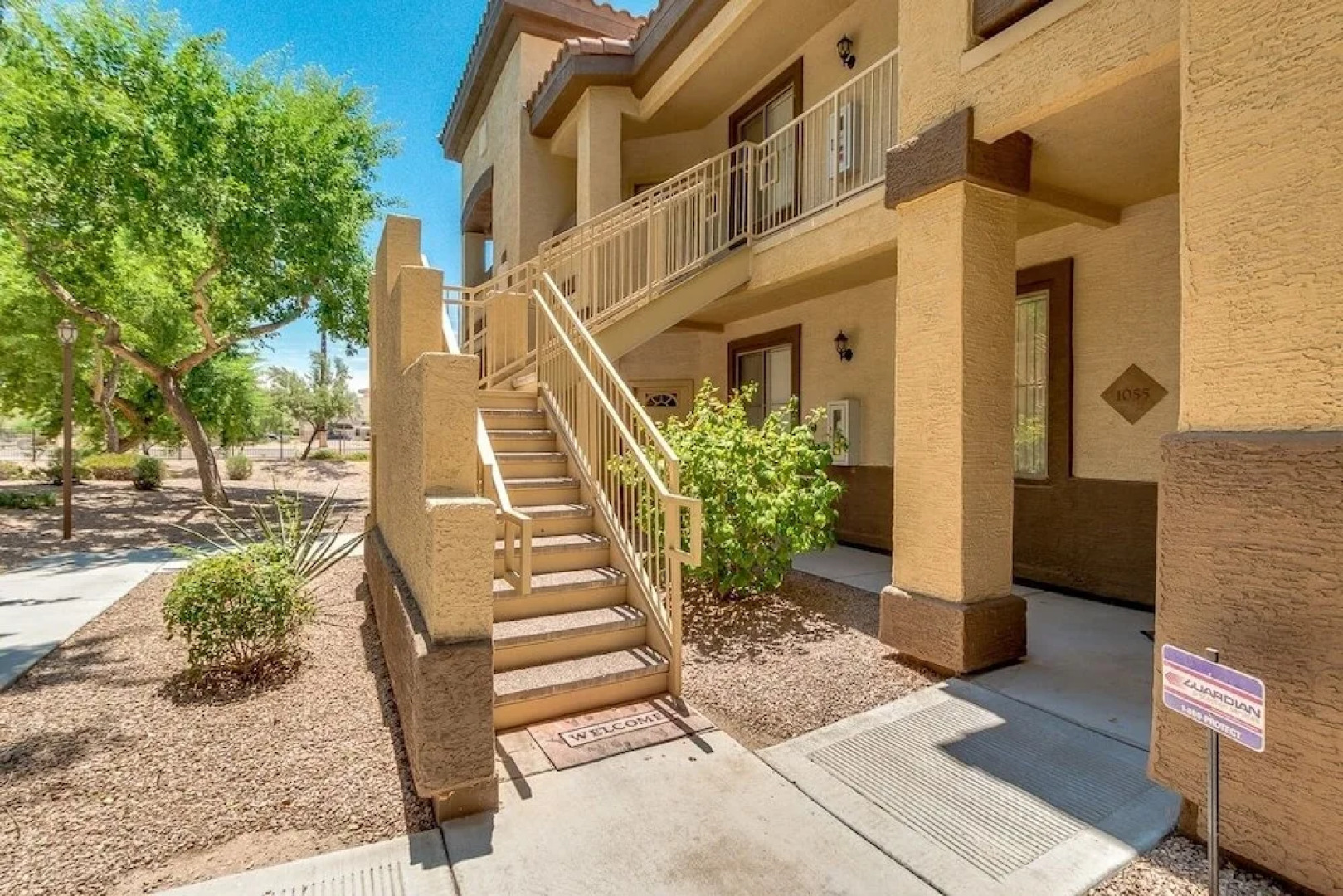 Southern #2055 2 Bedrooms 2 Bathrooms Condo