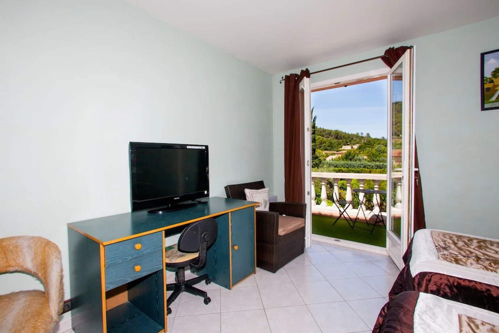 Le Cabanon De Regine Chambre Dhotes