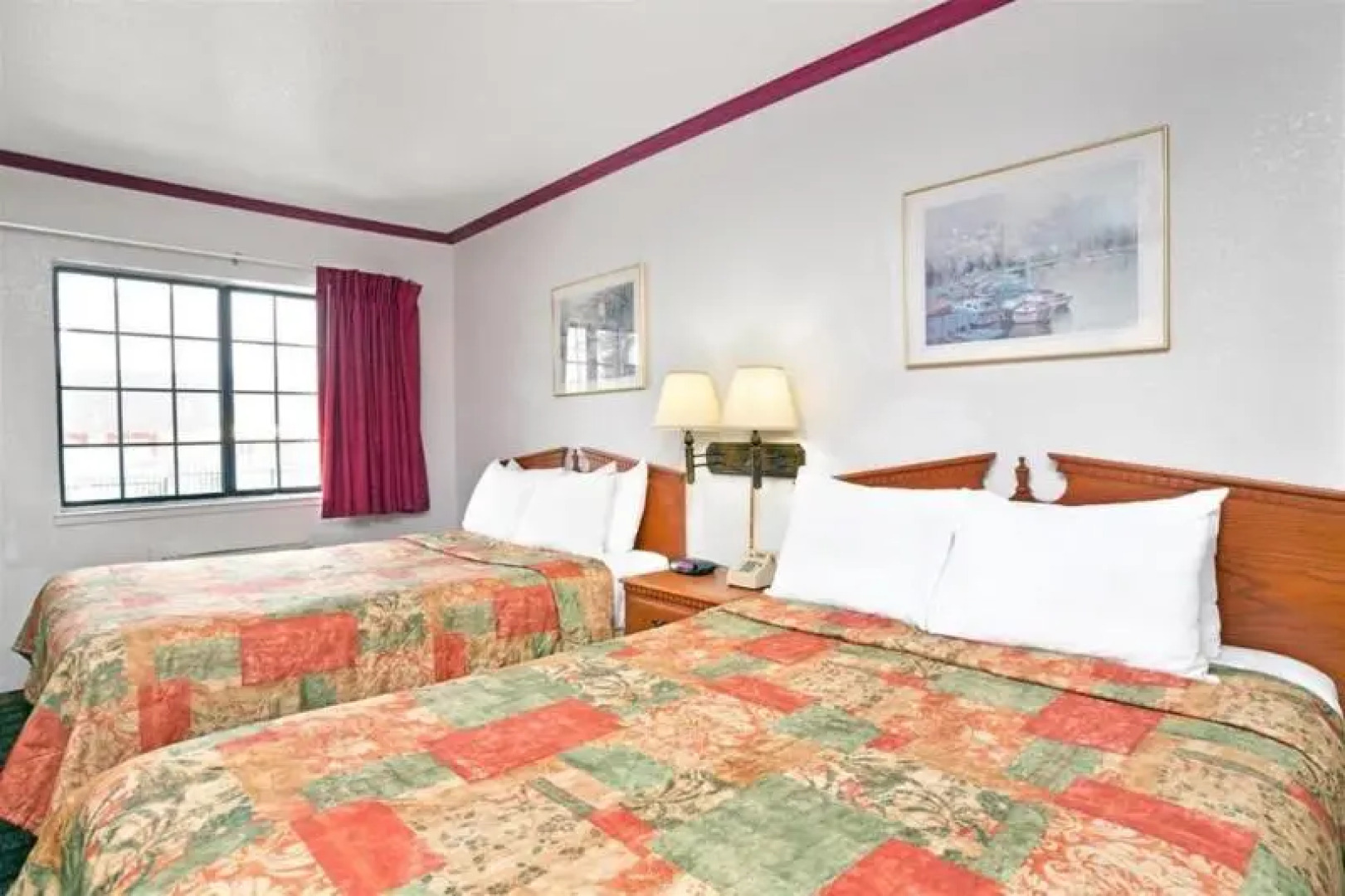 Super 8 Santa Cruz Beach Boardwalk West