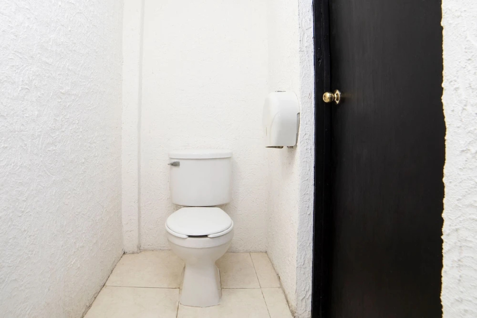 Ricardo Curiel Amueblados Verdi