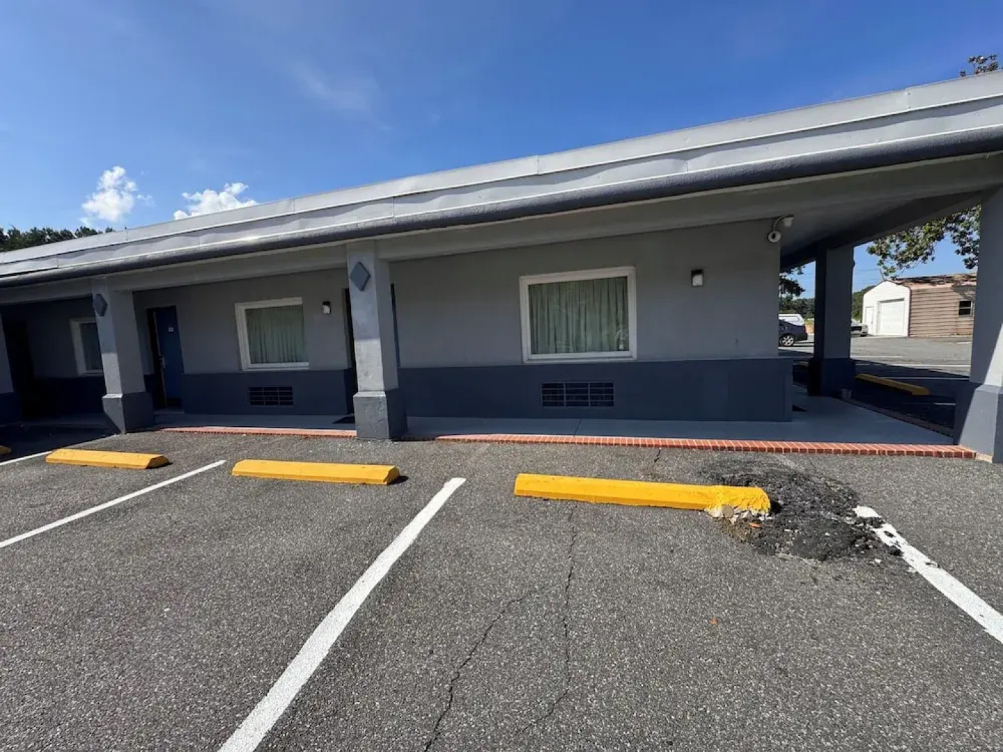 Whispering Pines by Hotel O Whitestone VA