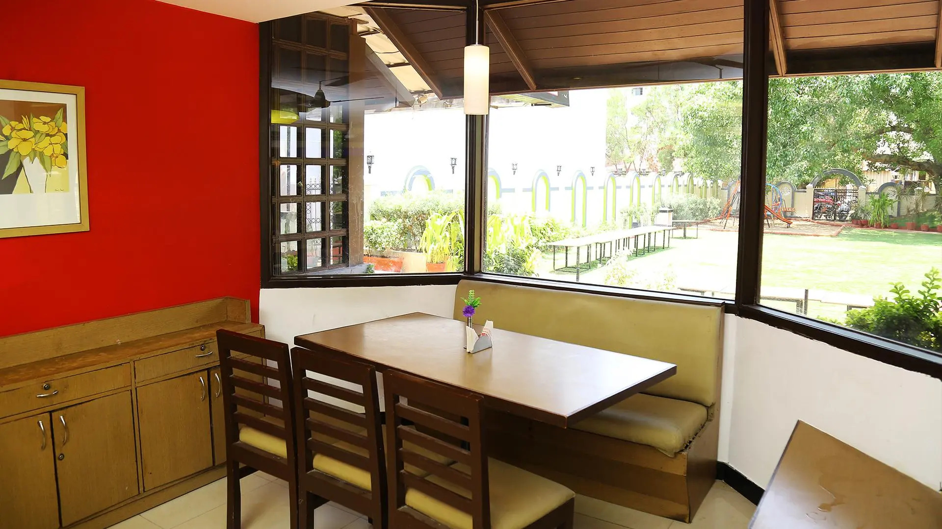 Hotel Rajvihar Deluxe