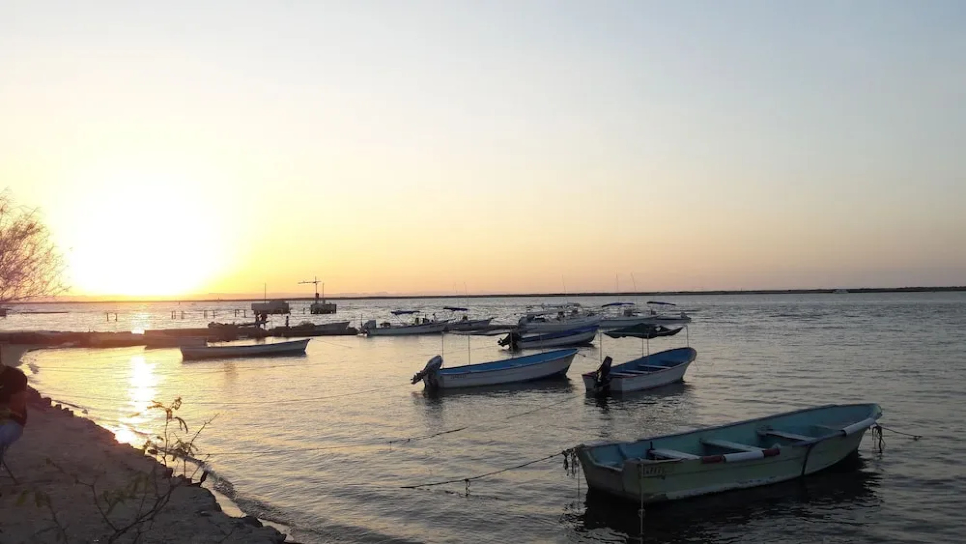 Nice and Cozy Studio Very Close to the Boardwalk and the Beach