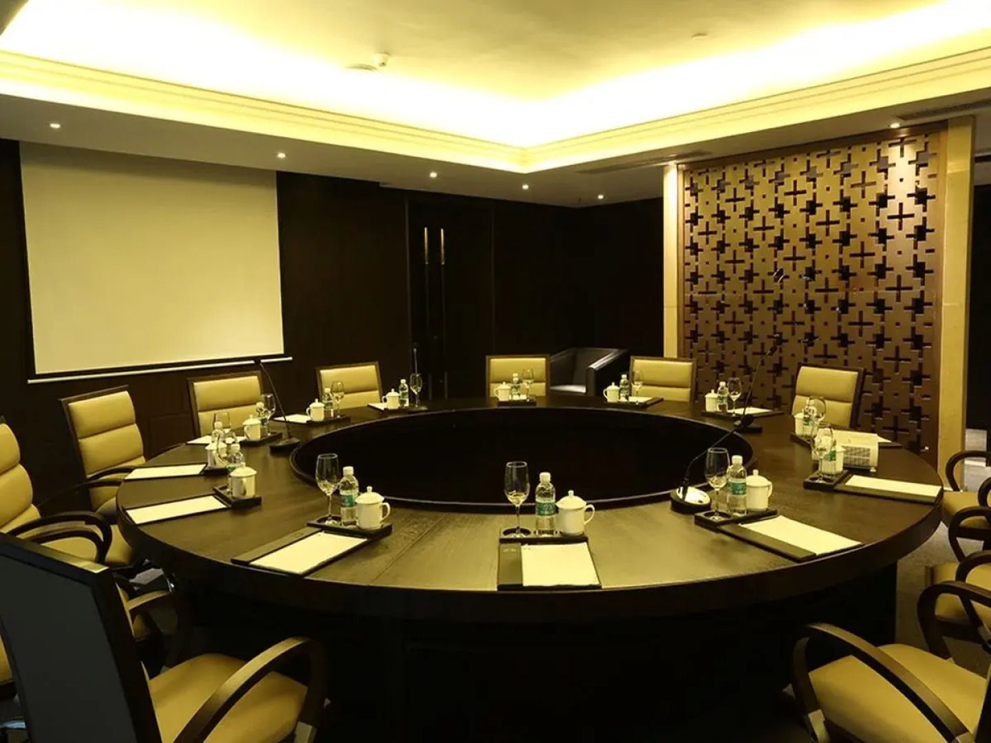 Kaihua International Hotel