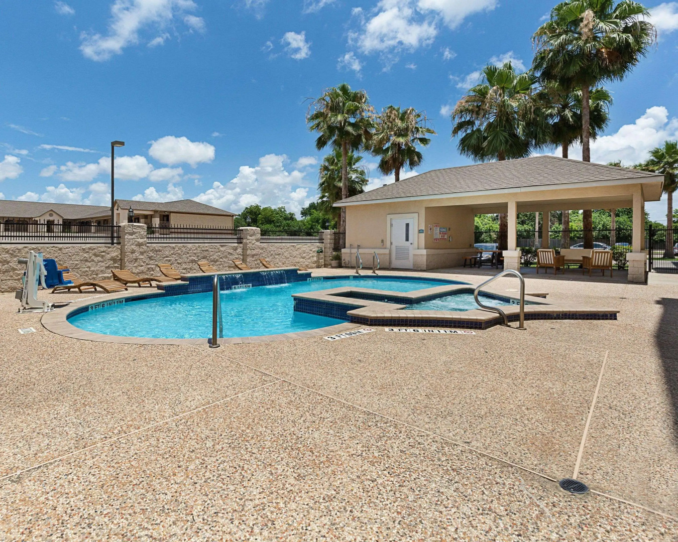 Comfort Suites Deer Park Pasadena