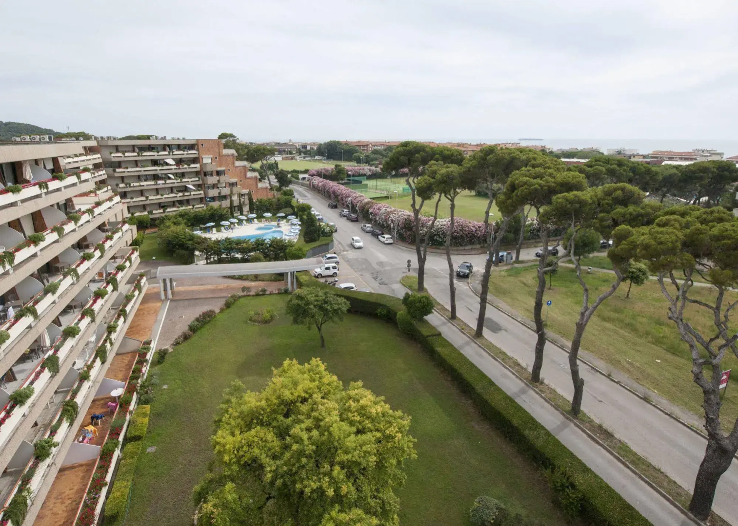 Suites Marilia Apartments