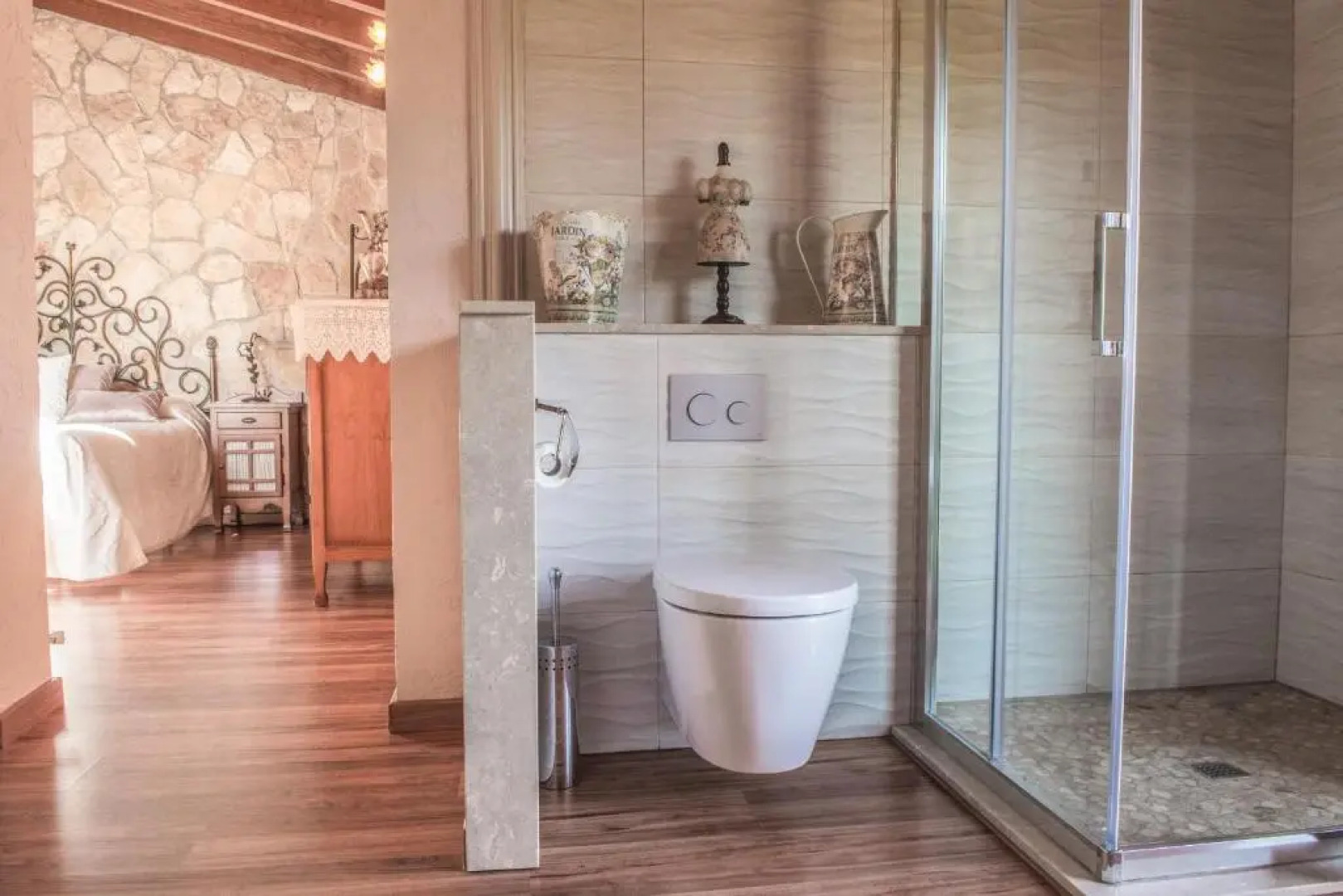 Alzina Villa 5 bedrooms with pool in Sa Coma Bunyola at the foot of the Sierra de Tramuntana but close to Palma