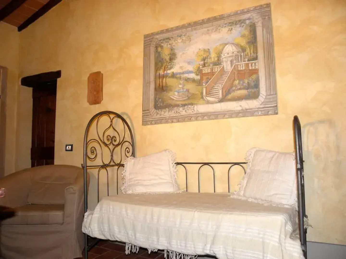 Appartamento Rustico In Fabbro