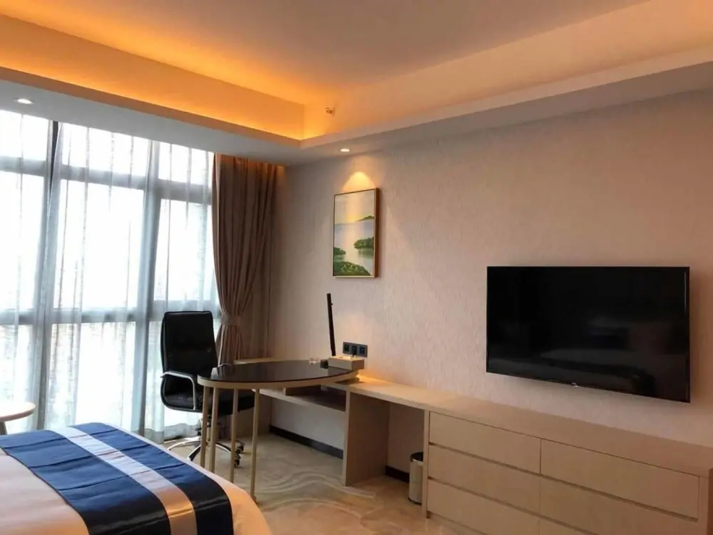 Howard Johnson Life Changrong