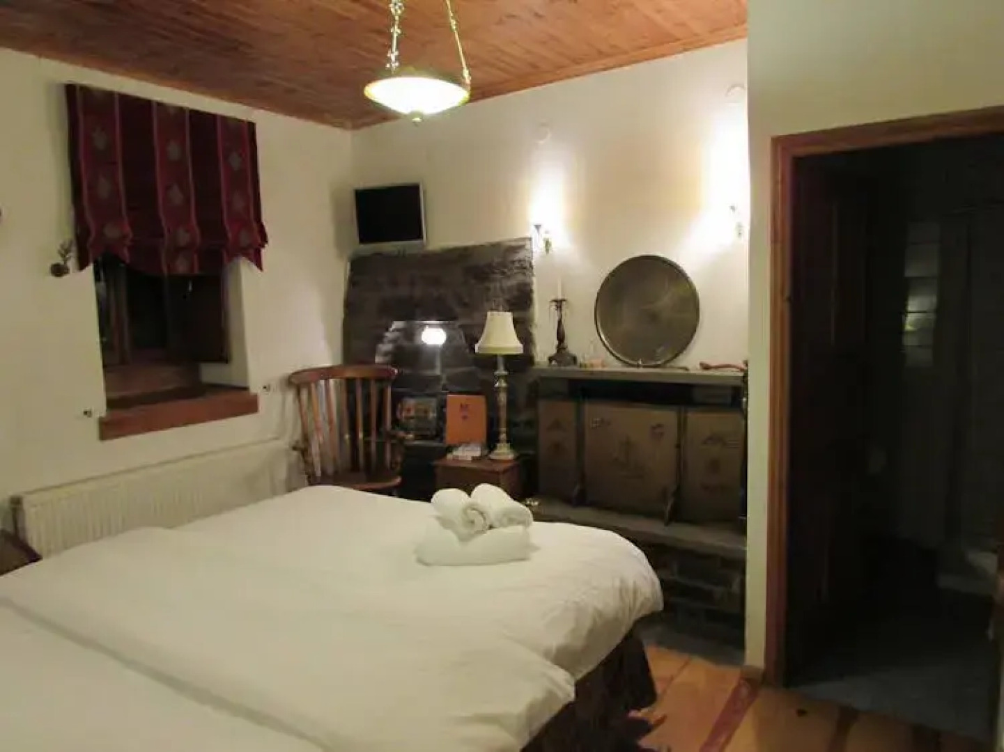 Traditional Rooms Ioannidis