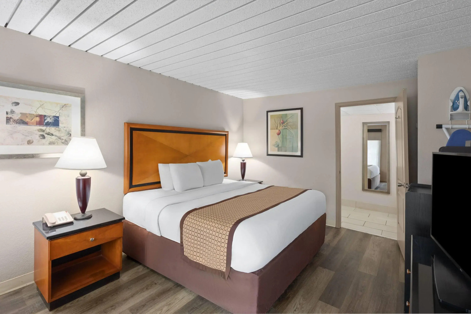 Baymont by Wyndham Knoxville I-75