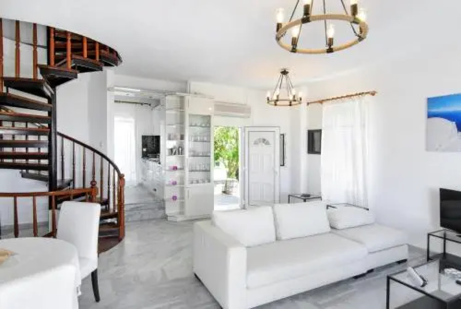 Villas Angara