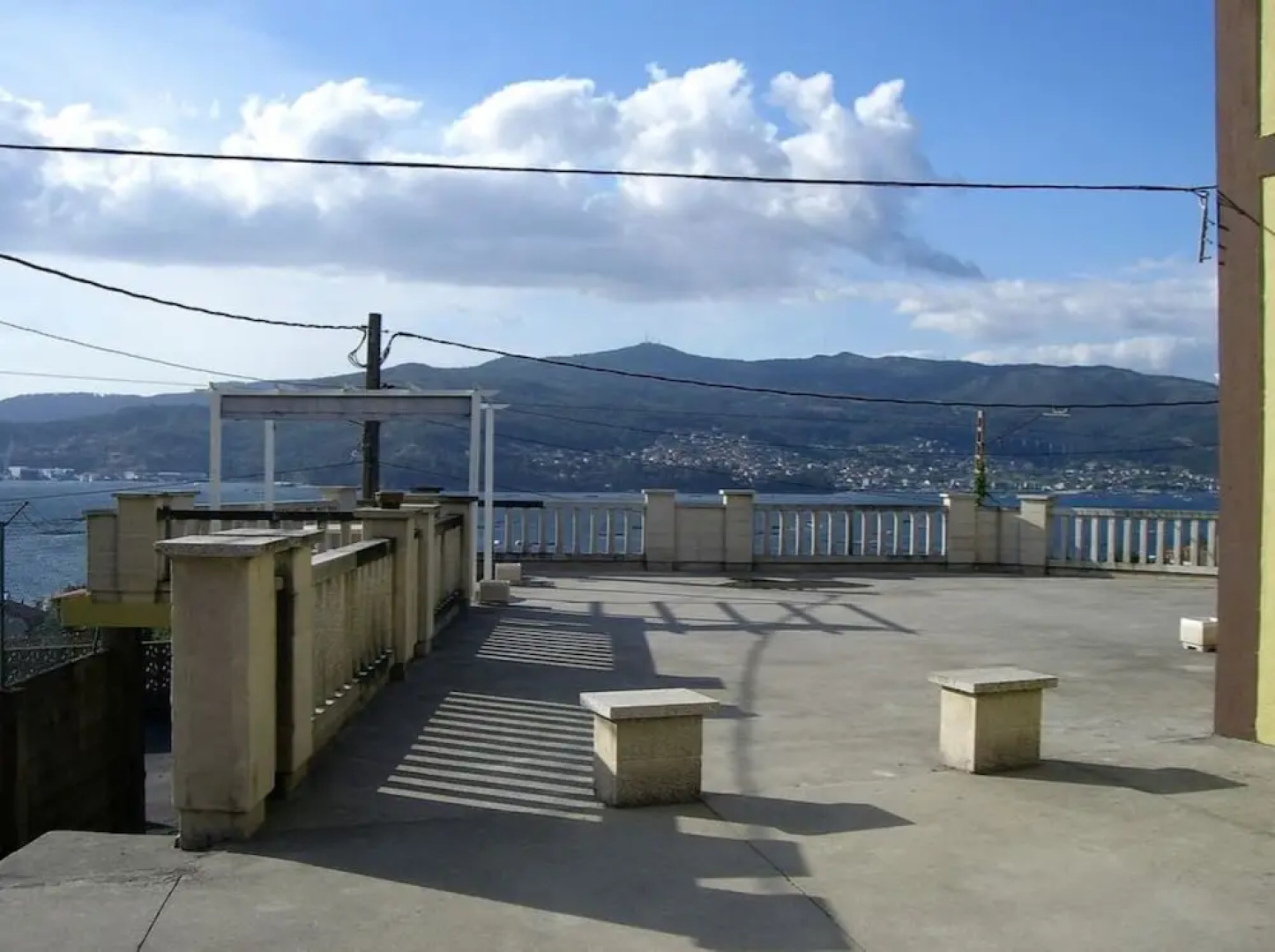 Pontevedra 100119 2 Bedroom Apartment By Mo Rentals