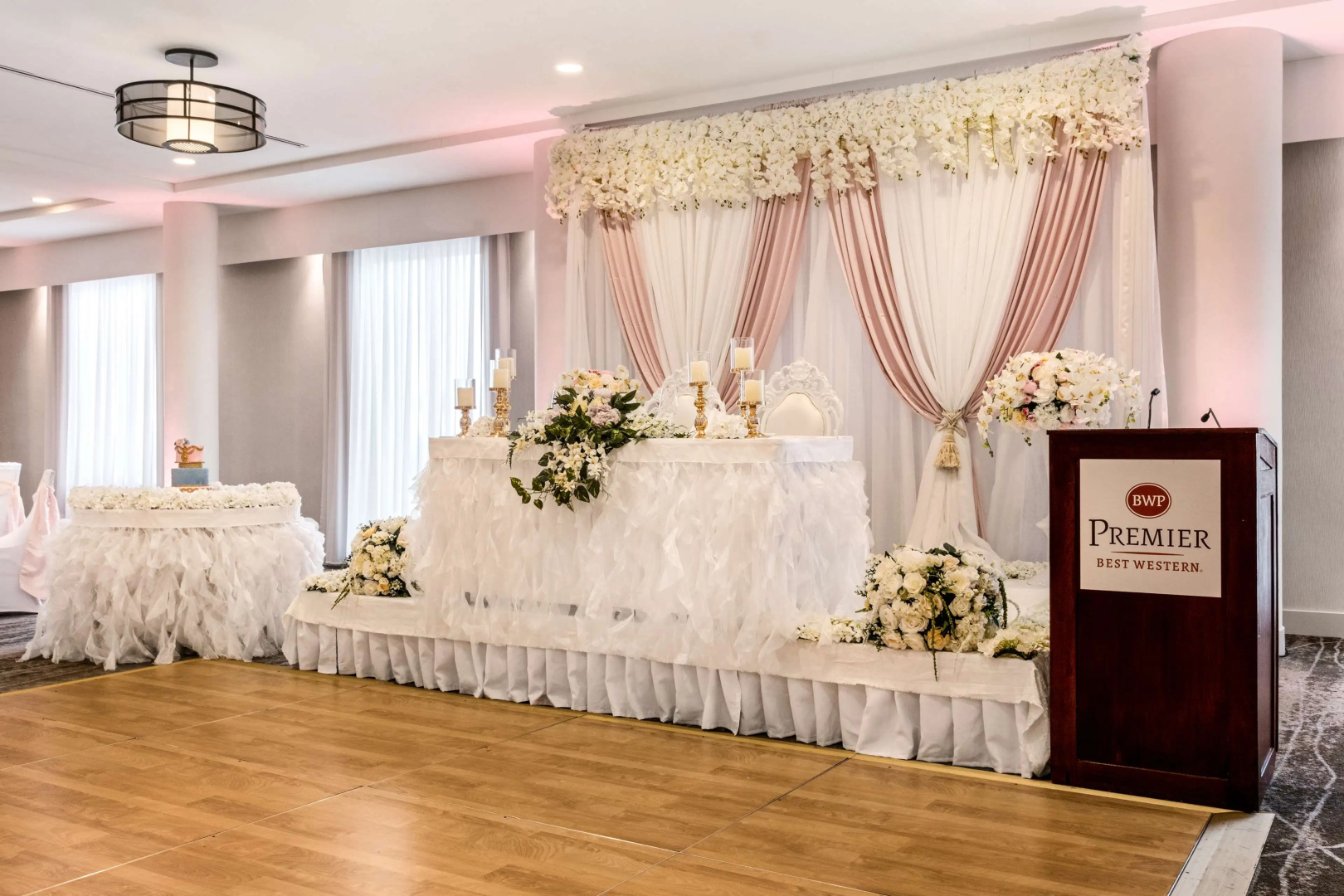 Best Western Premier Calgary Plaza Hotel & Conference Centre