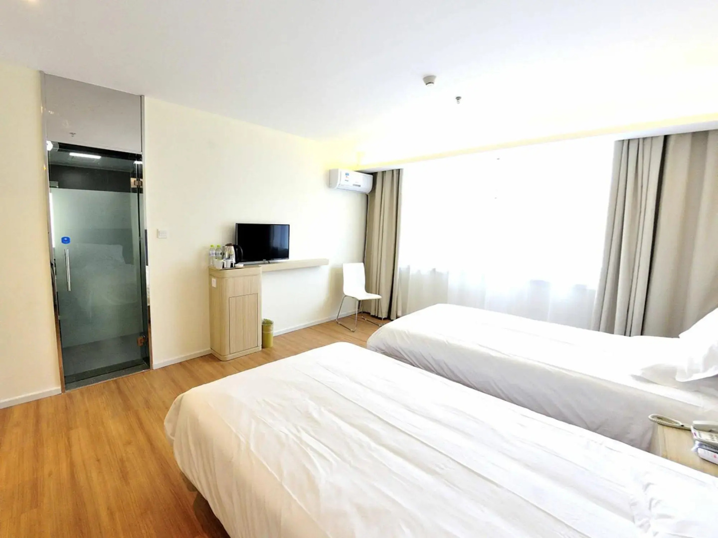 Hanting Hotel Jixi Railway Station