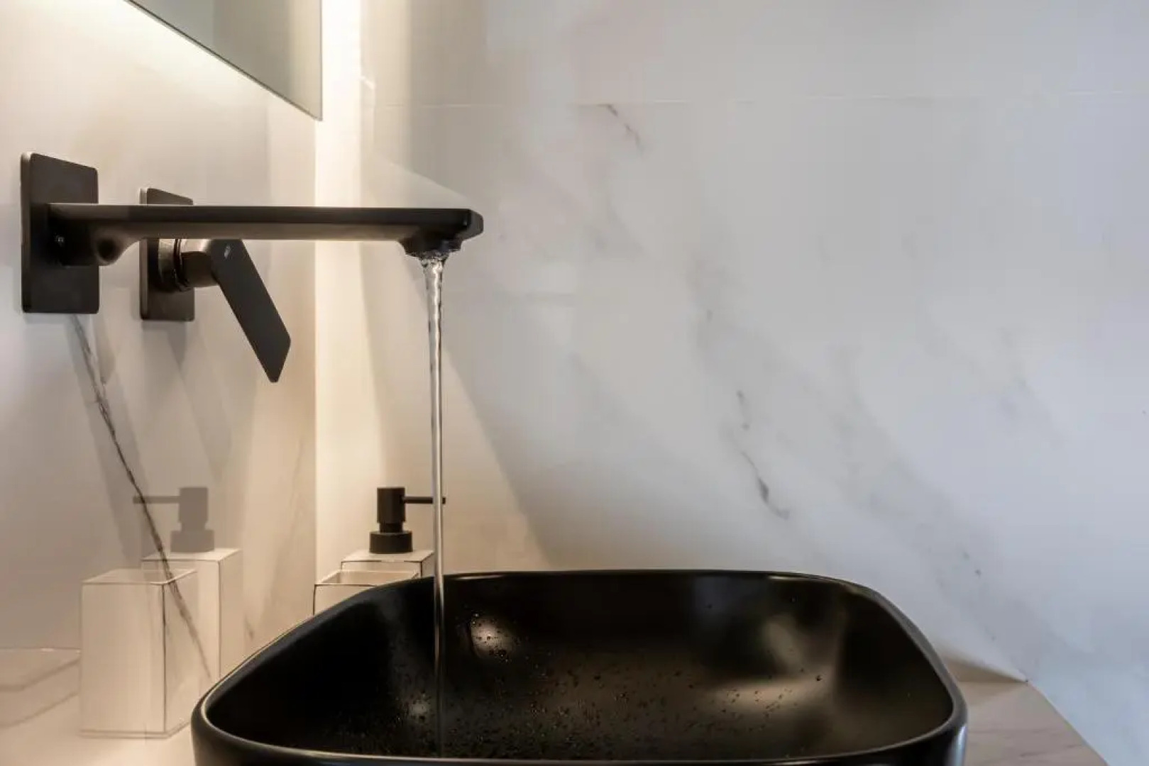 Macrame Luxury Suites