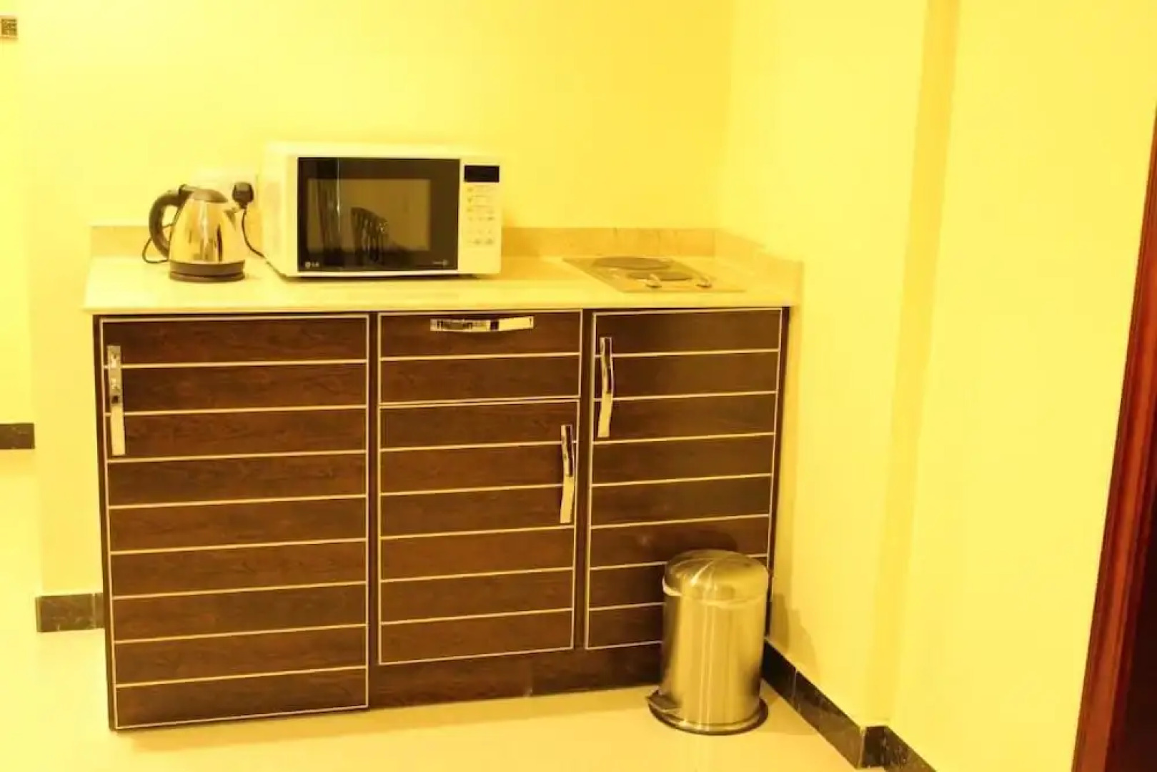 Dream Inn Hotel and Suites