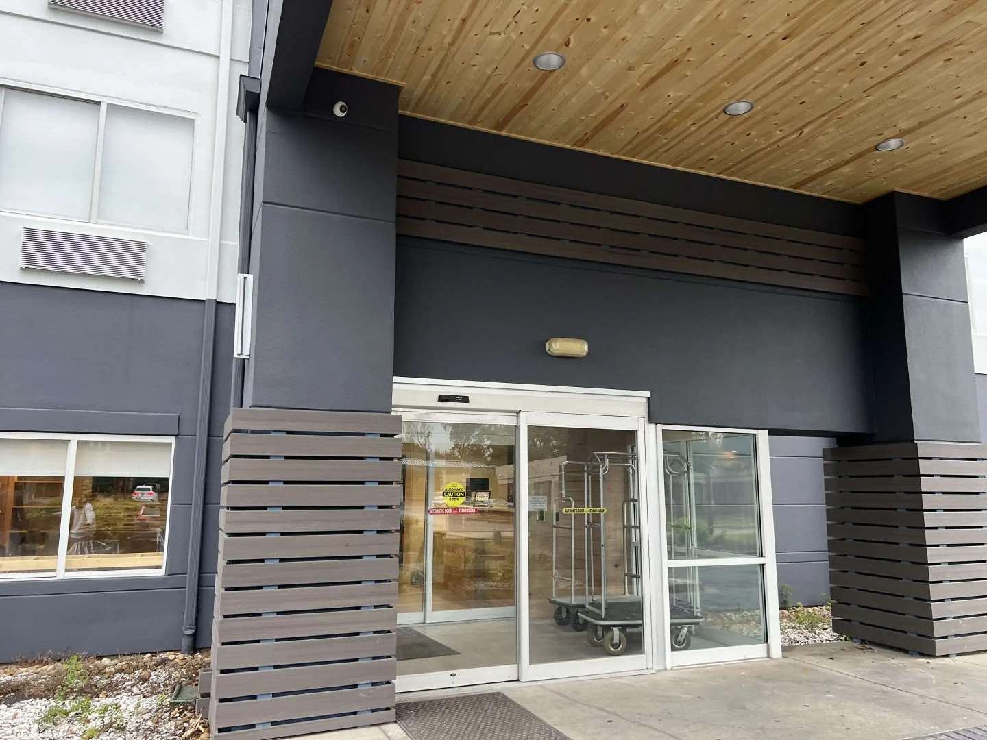 Country Inn & Suites by Radisson, LSU/Medical Corridor