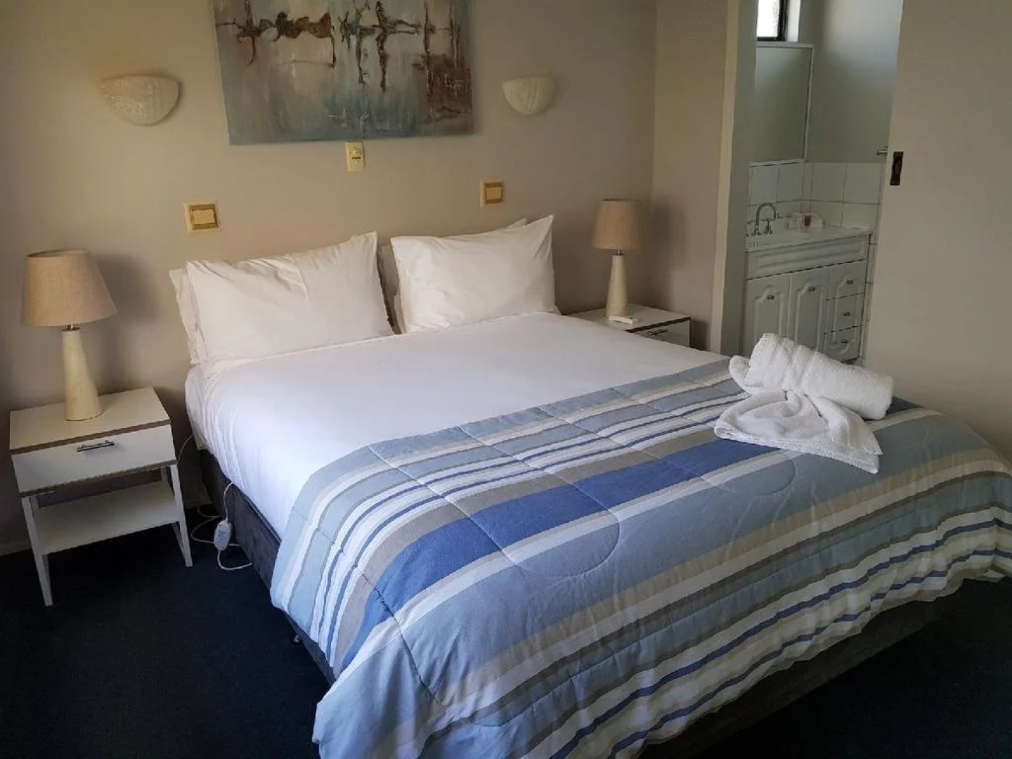 Hybiscus Lodge Waterfront