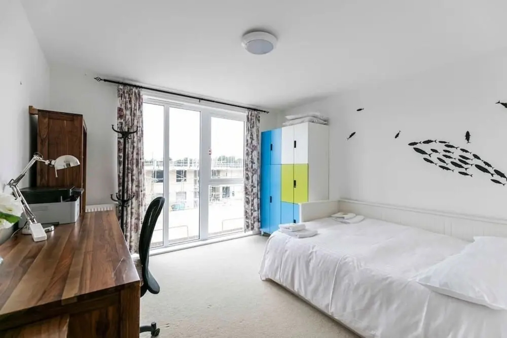 Trendy Sunlit 2BR Cambridge Home /free Parking