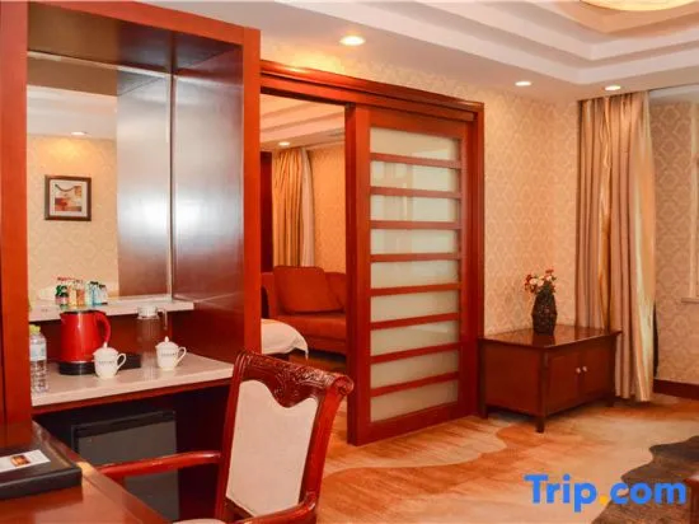 Yijiahe Hotel