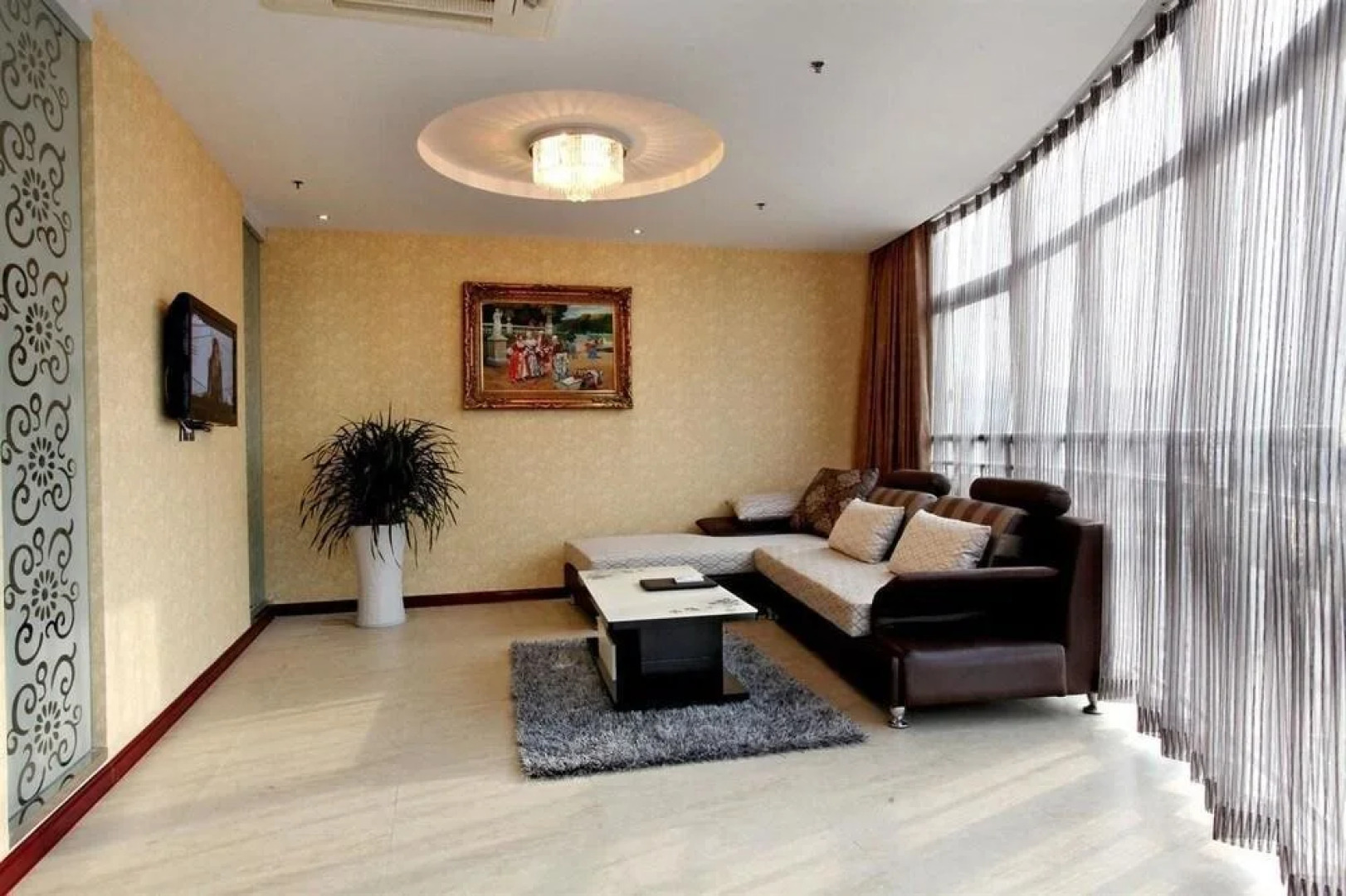 Yangzhou Dongfang Aogu Siting Hotel