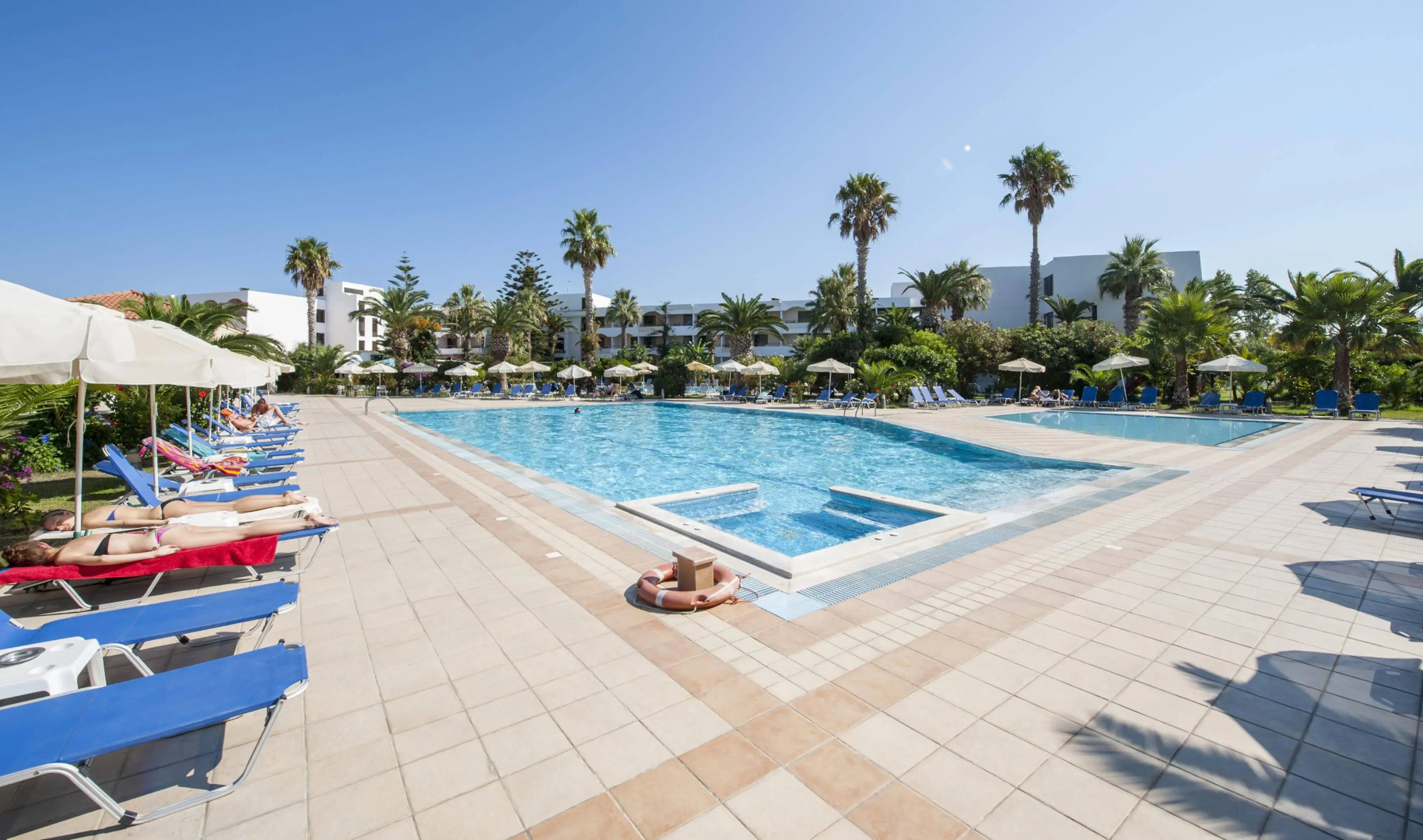 Tigaki Beach Hotel
